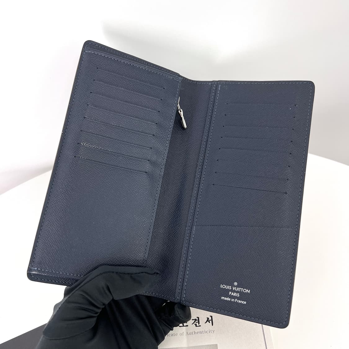 [감정완료] 루이비통 LV 로고 타이가 브라짜 장지갑 상품이미지6