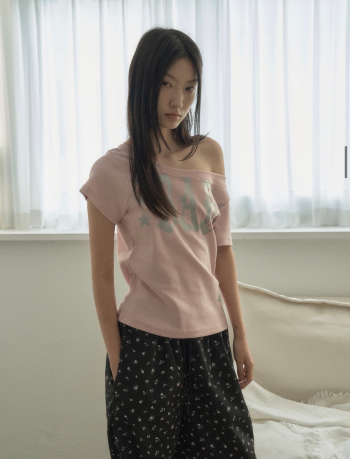 셋업이엑스이 베이비 와이드 넥 탑 핑크 원오프숄더 반팔 티셔츠 상품이미지4