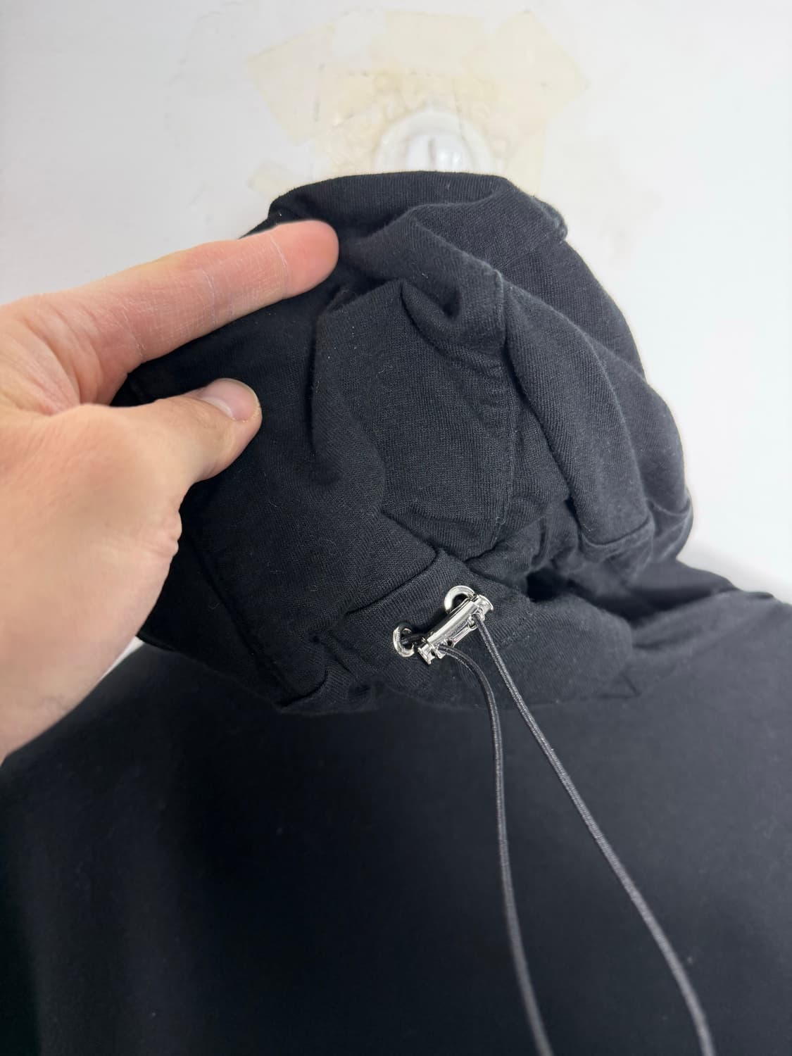 알릭스 롱슬리브 알릭스티셔츠 알릭스롱슬리브 알렉스아노락 상품이미지3