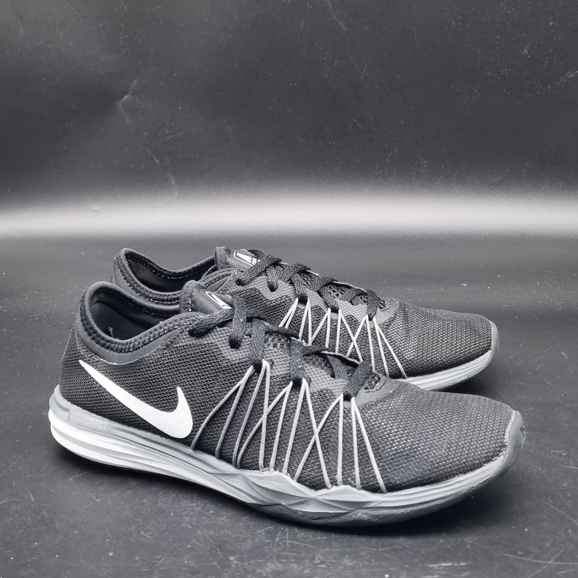 나이키 듀얼퓨전 여성트레이닝화240 상품이미지1