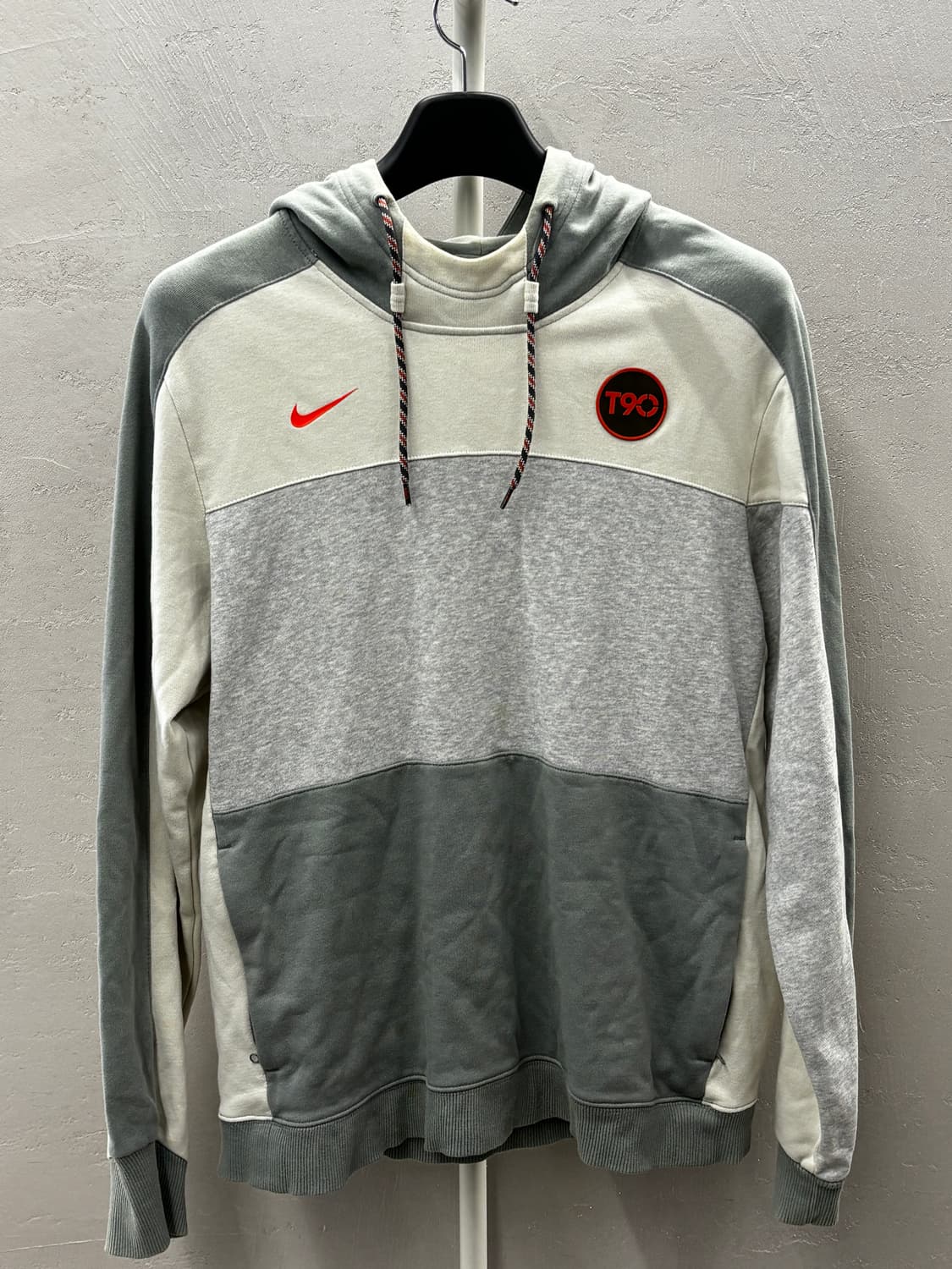나이키 T90 후드티 L 상품이미지2