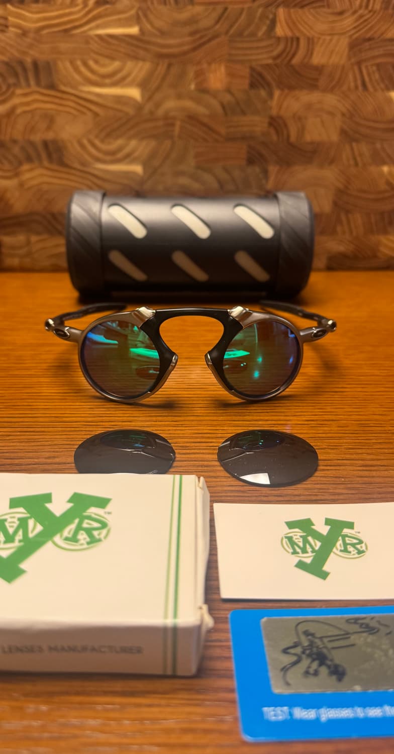 오클리 엑스메탈 매드맨 에메랄드 상품이미지4