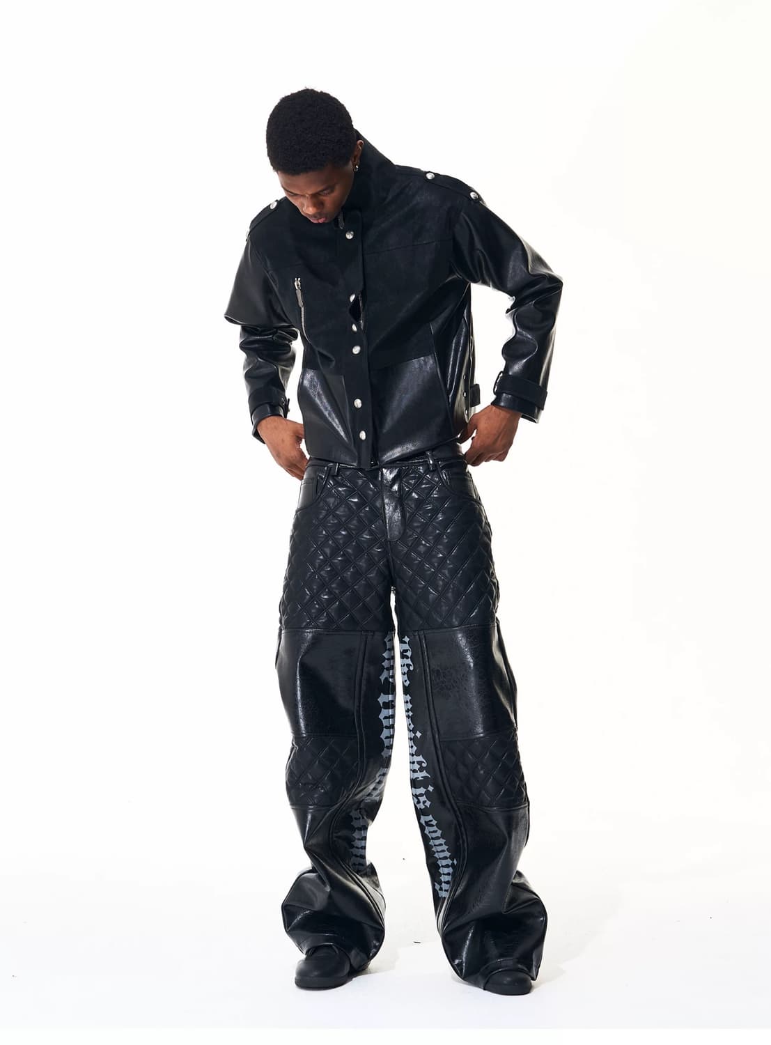 Obsidian Patchboard Leather Pants 상품이미지7