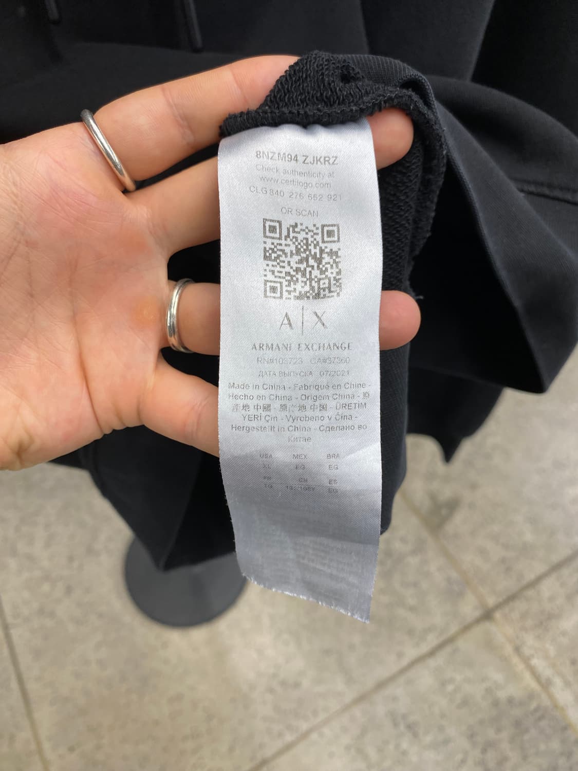 [XL] 아르마니 익스체인즈 블랙 스펠아웃 후디 상품이미지5