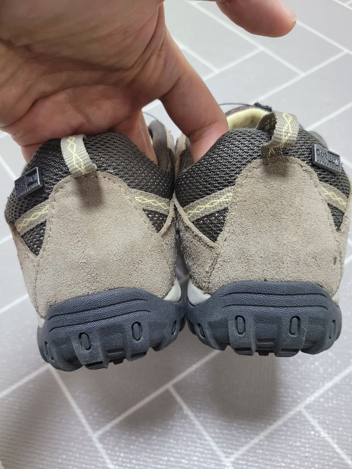 컬럼비아 그랜드 캐년 아웃드라이 보아 트레킹화 250 상품이미지6