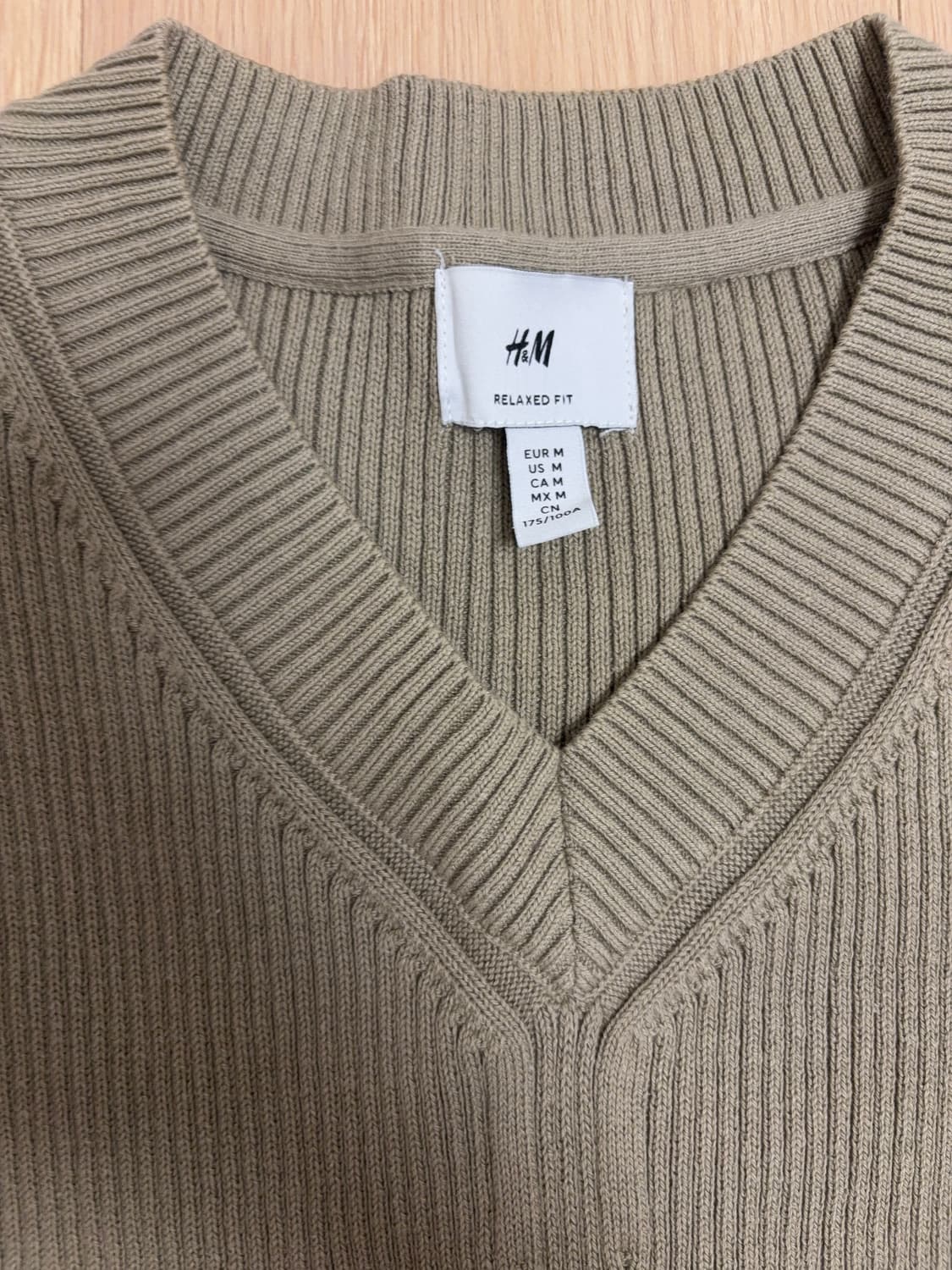 h&m 니트베스트 베이지 상품이미지1