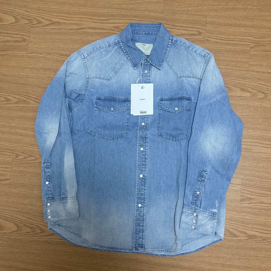 [새상품] 포터리 라이트 데님 셔츠 light denim shirt 상품이미지1
