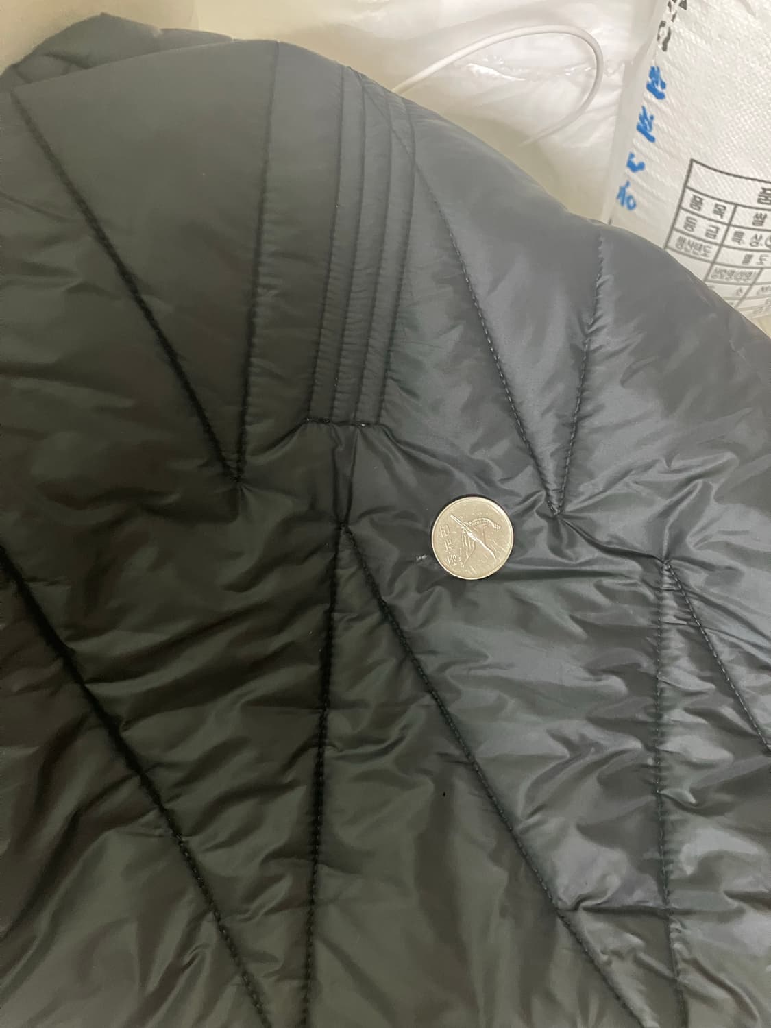 릭오웬스 경량패딩 m 상품이미지3