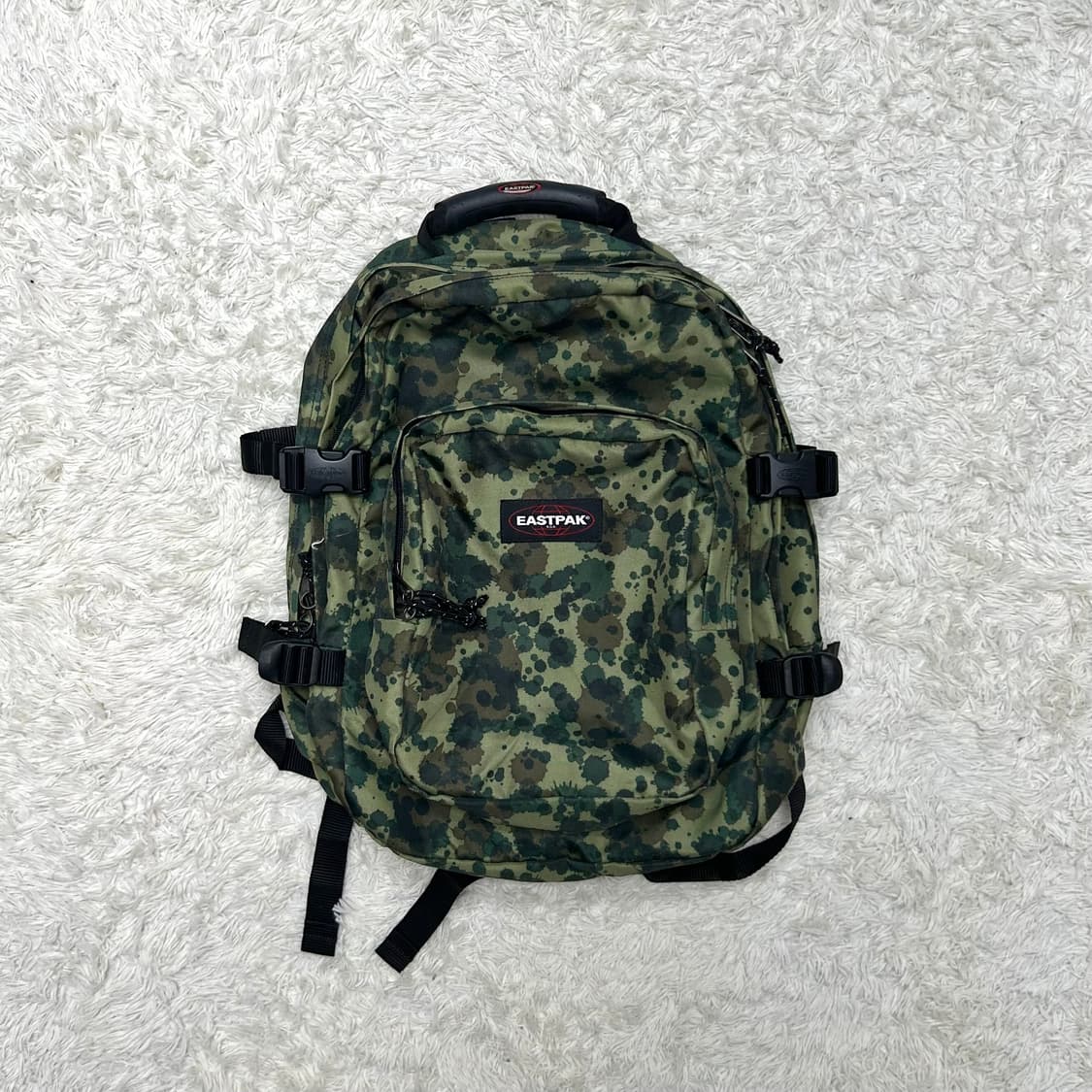 이스트팩 프로바이더 플렉탄 카모 백팩 상품이미지2