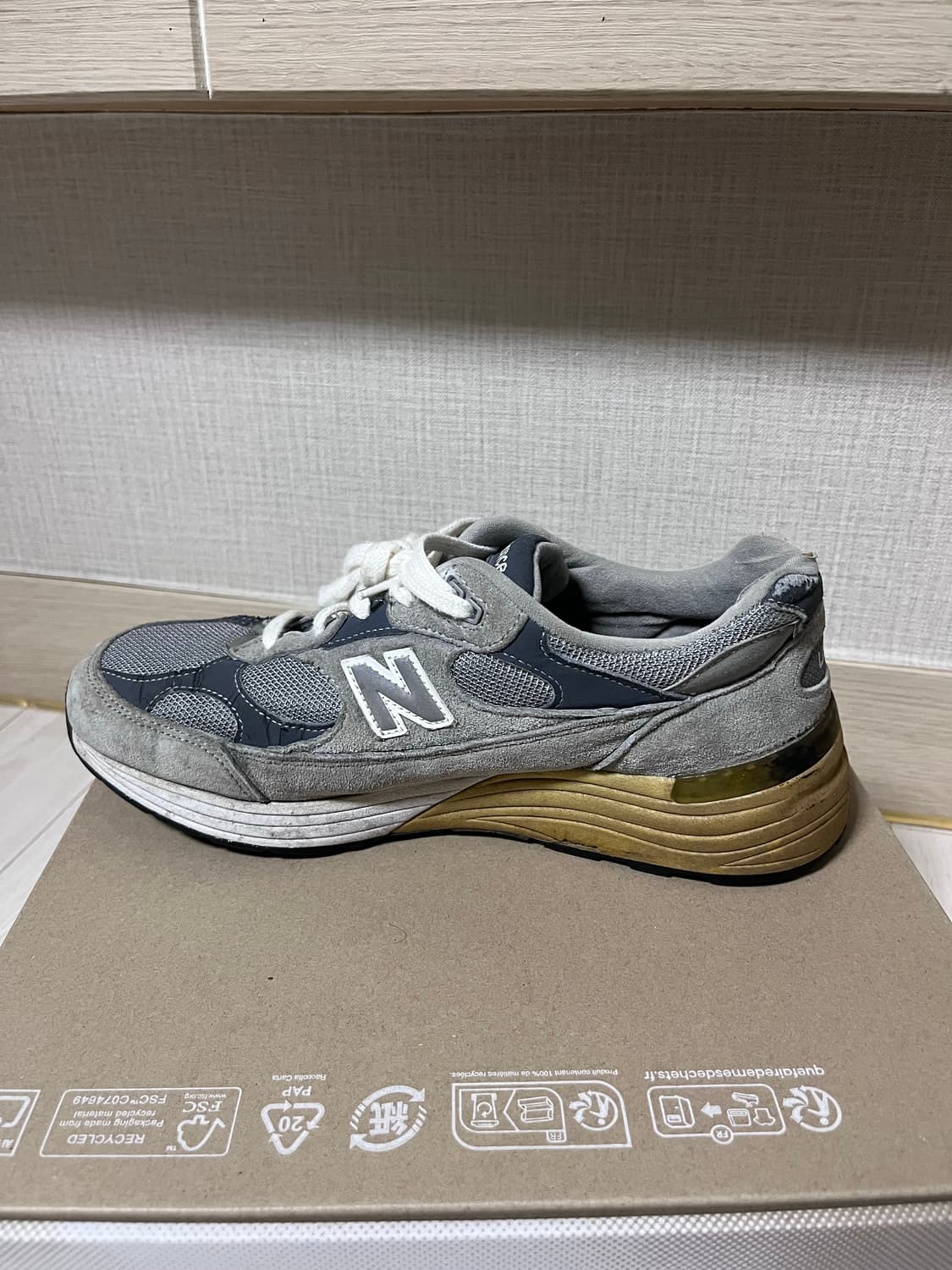 뉴발란스 992 USA 상품이미지3