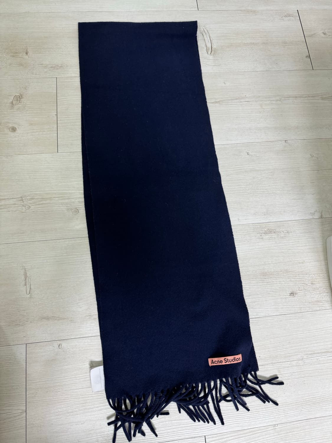 아크네 스튜디오 울 프린지 머플러 네이비 블루 상품이미지3