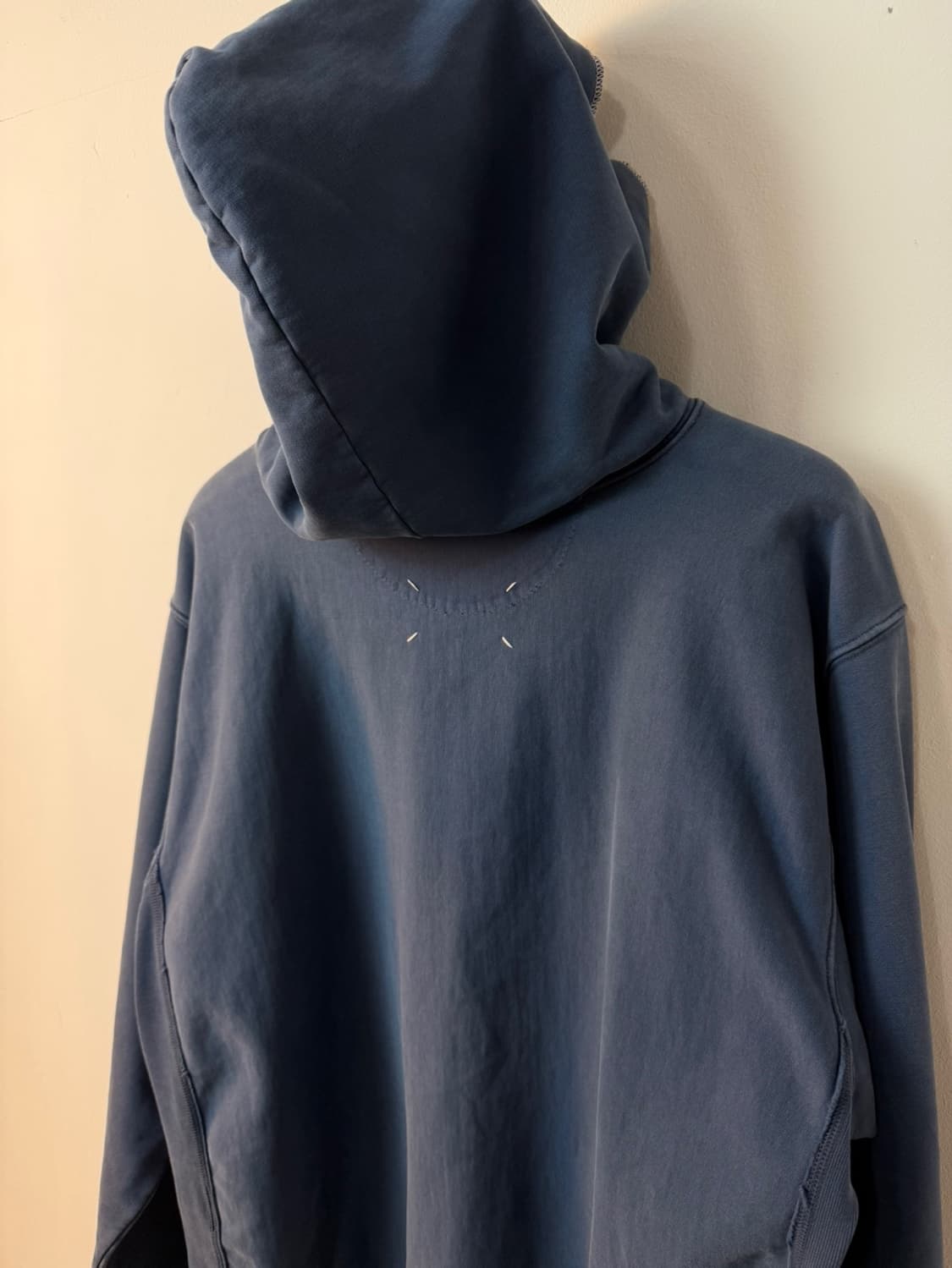 메종 마르지엘라 XX 로고 스티츠 후드티 상품이미지7