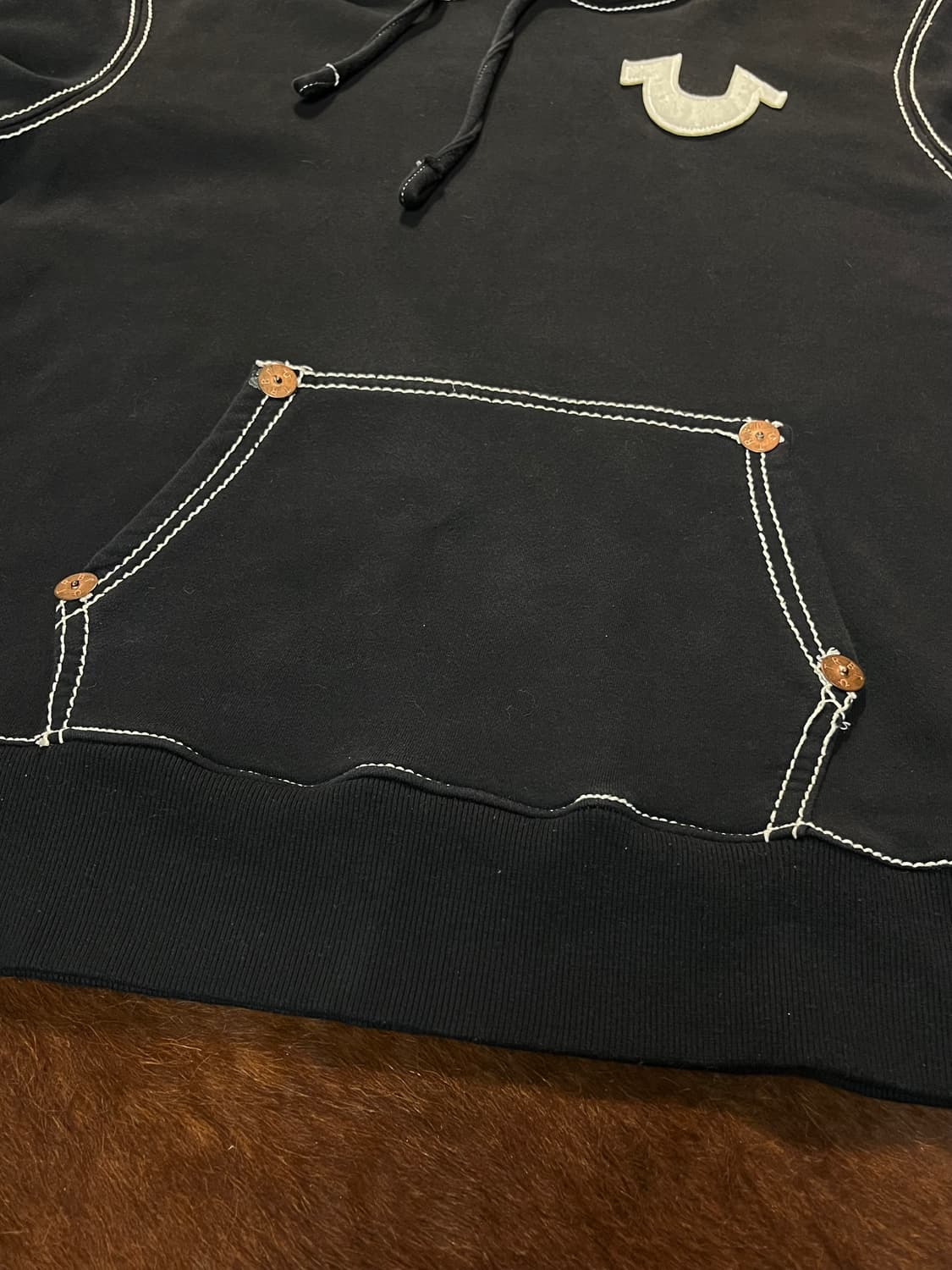 트루릴리젼 스티치 디테일 후드티 상품이미지5