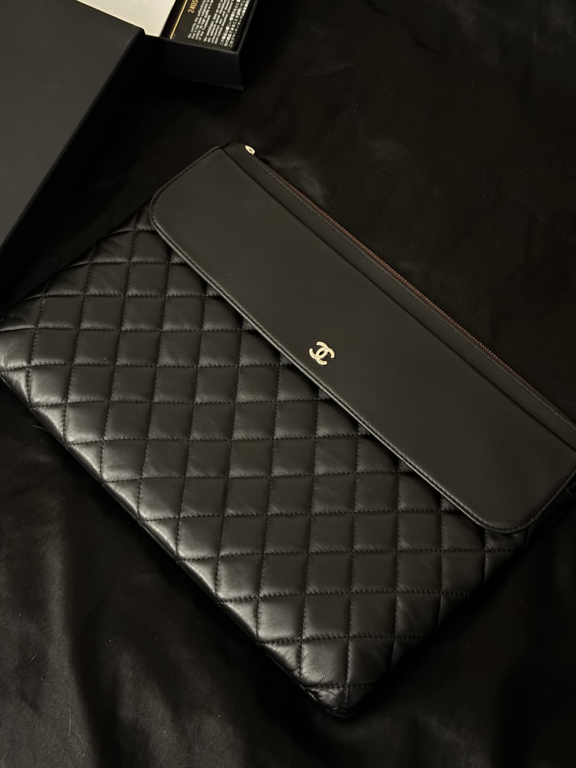 샤넬 플랩 램스킨 블랙 클러치백 상품이미지3