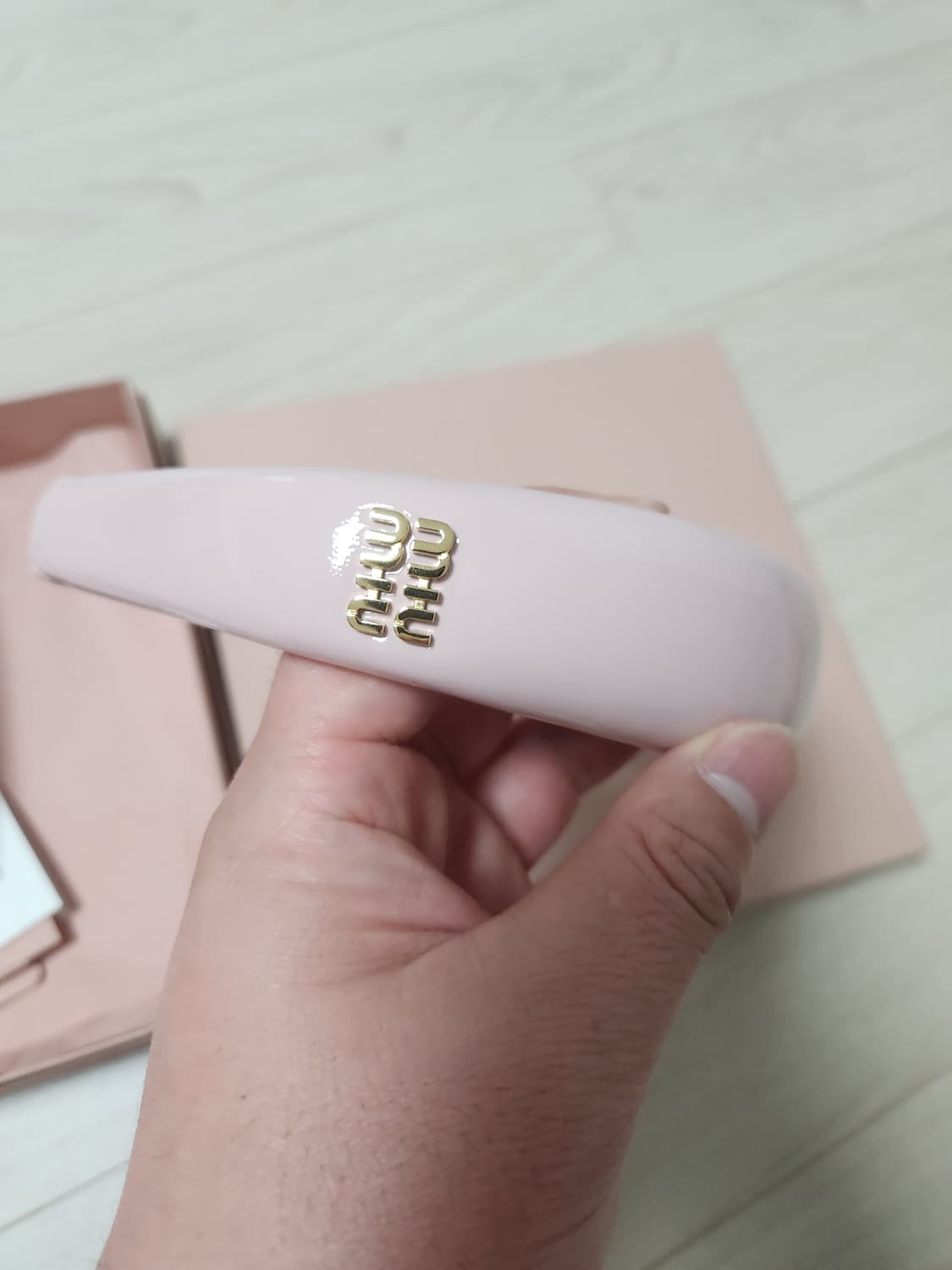 미우미우 머리띠 새상품 상품이미지4