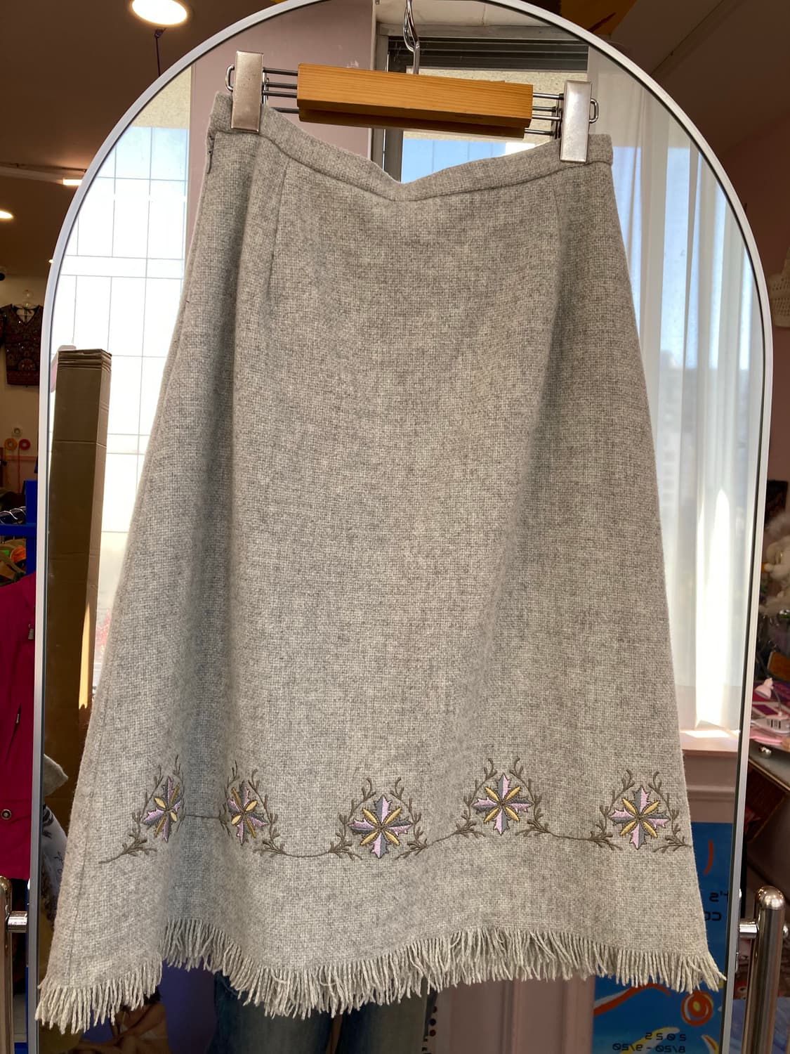 울 그레이 자수 테슬 프린지 롱스커트 상품이미지5