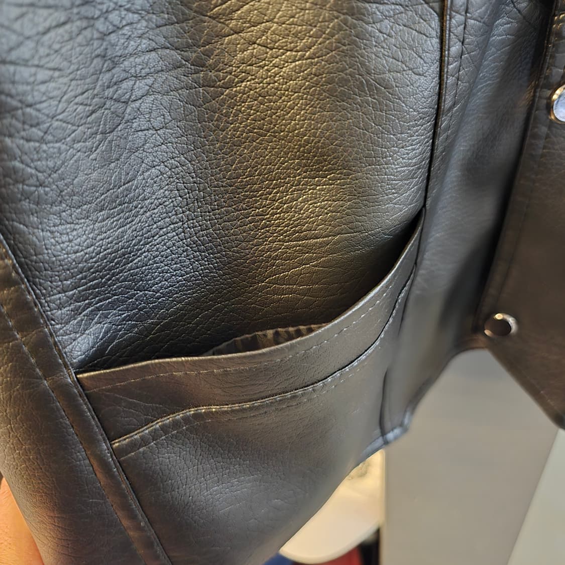 퍼안감 에코레더 블랙 바이커 베스트 상품이미지4