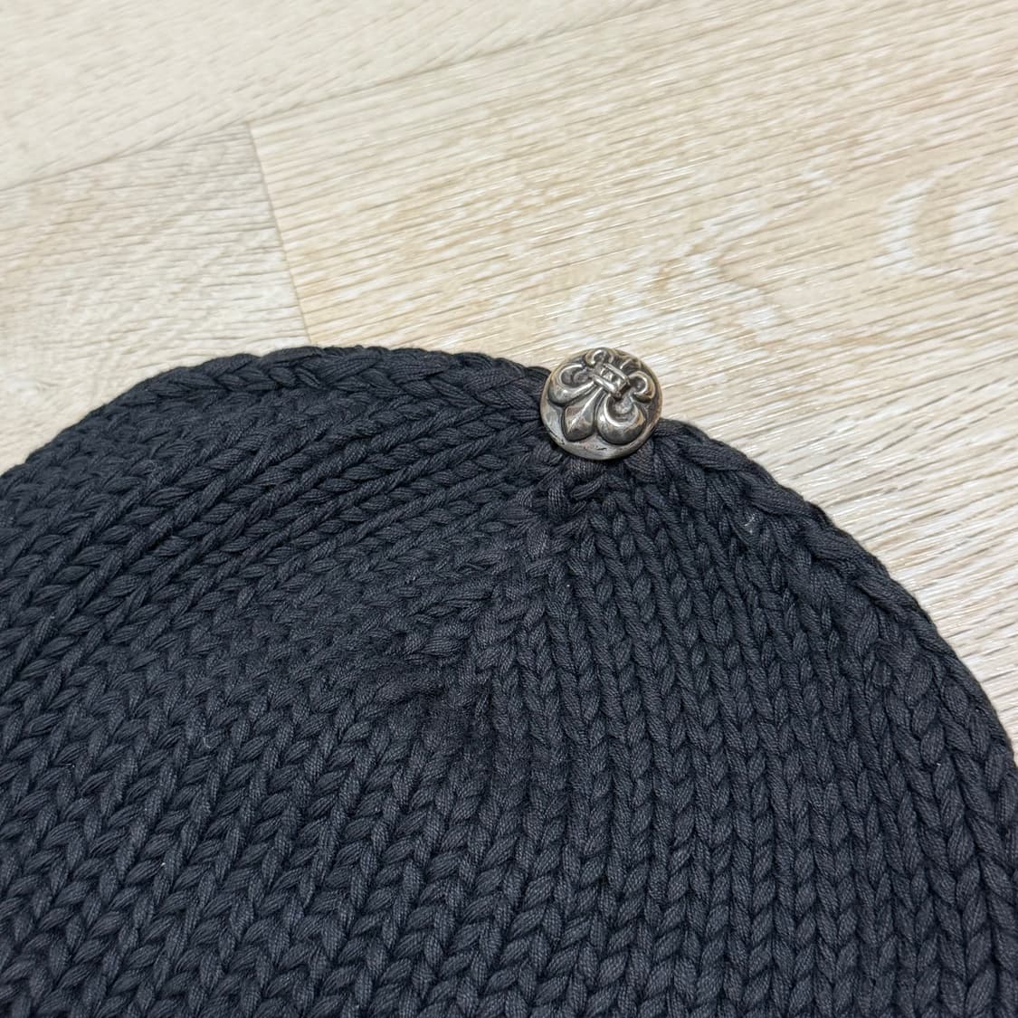 [S+급/OS] 크롬하츠 플레어 레더패치 캐시미어 비니 상품이미지3