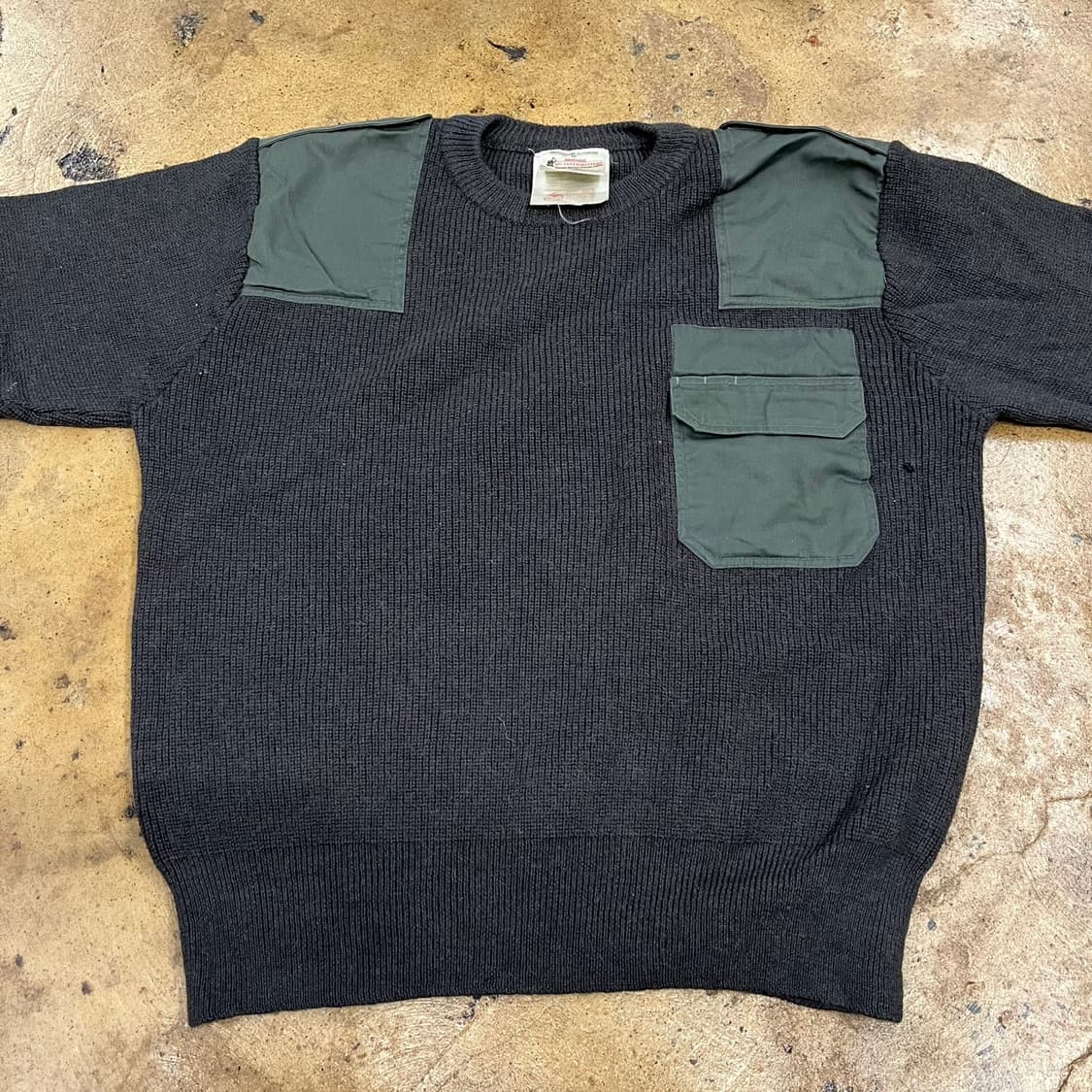 [정품/44] 코만도 밀리터리 패치 니트 b16 상품이미지3