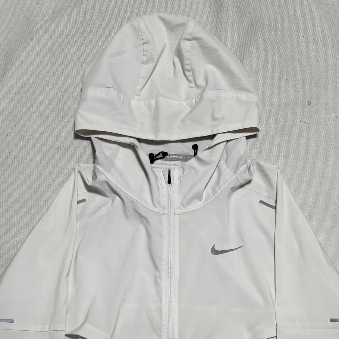 XL 나이키 화이트 윈드러너 바람막이 상품이미지1