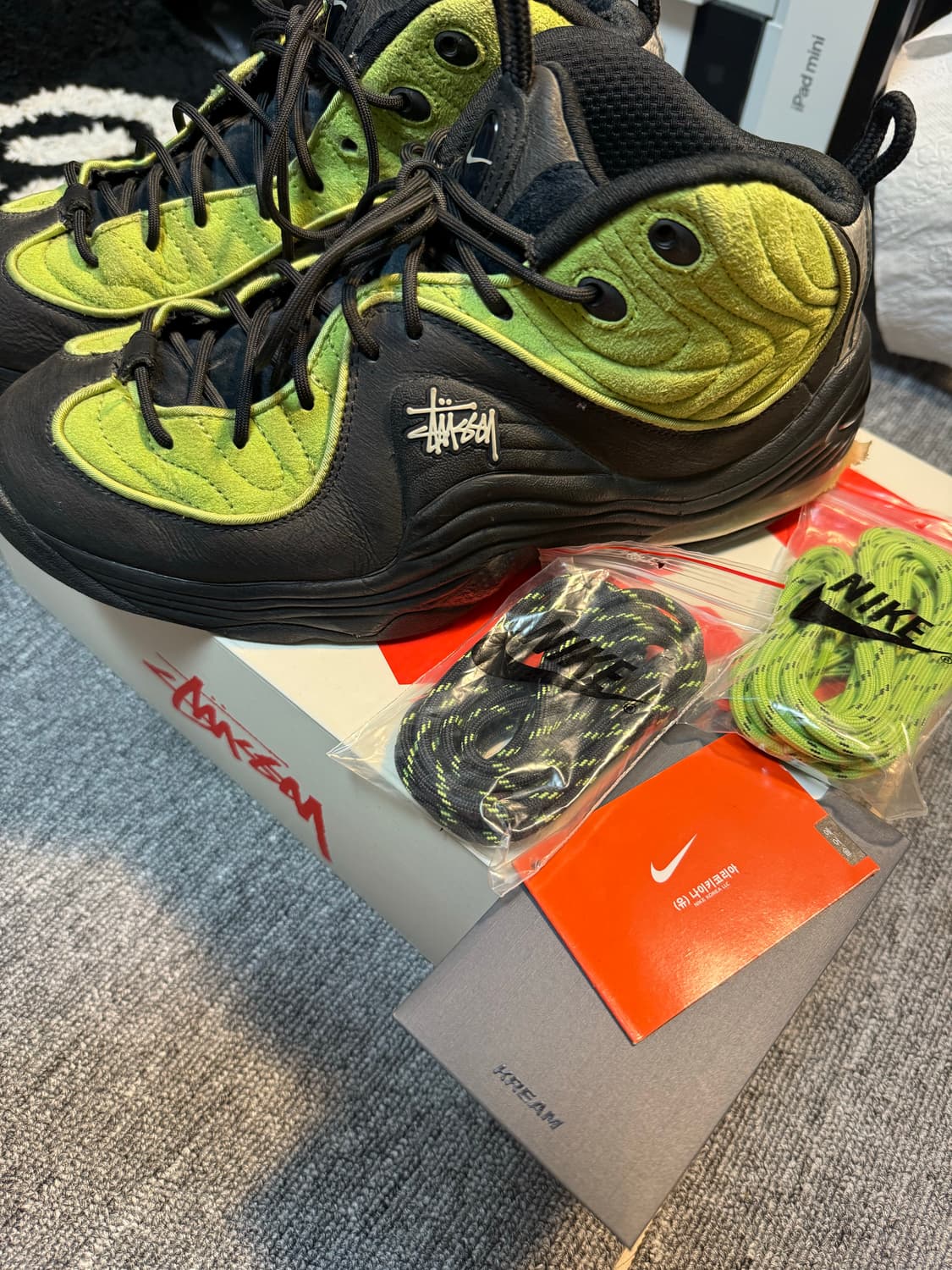 스투시 에어페니2 비비드 그린 앤 블랙 275 상품이미지1