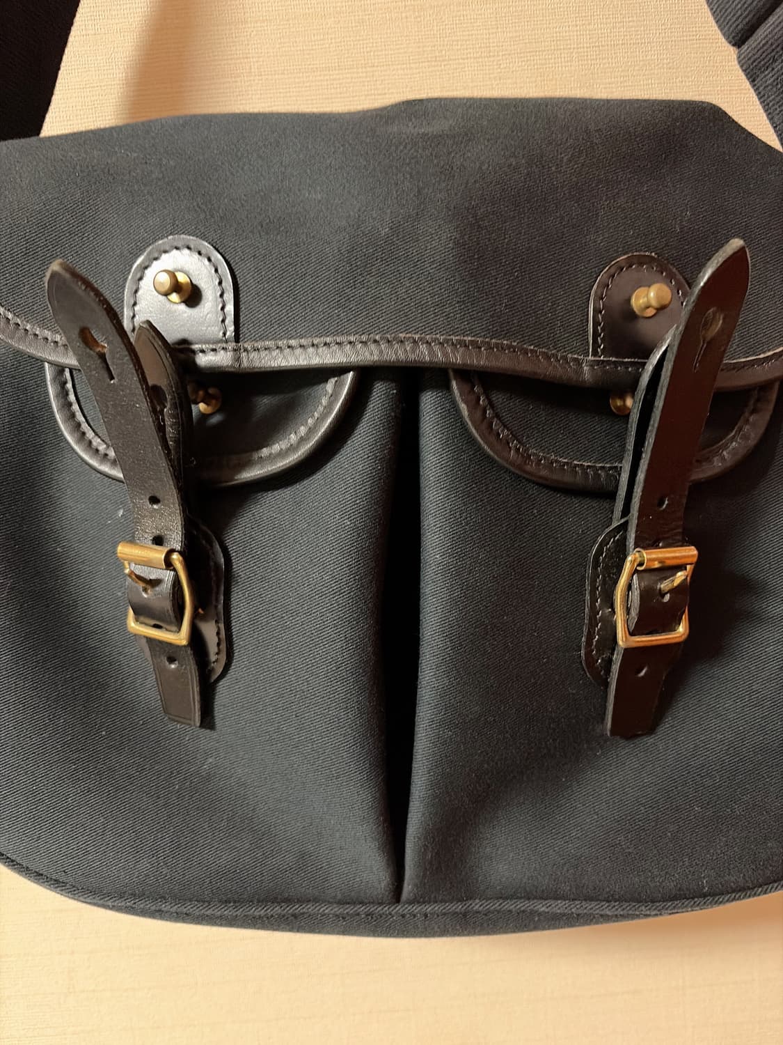 Brady bag 브래디백 아리엘 블랙 스몰 판매합니다 ! 상품이미지6