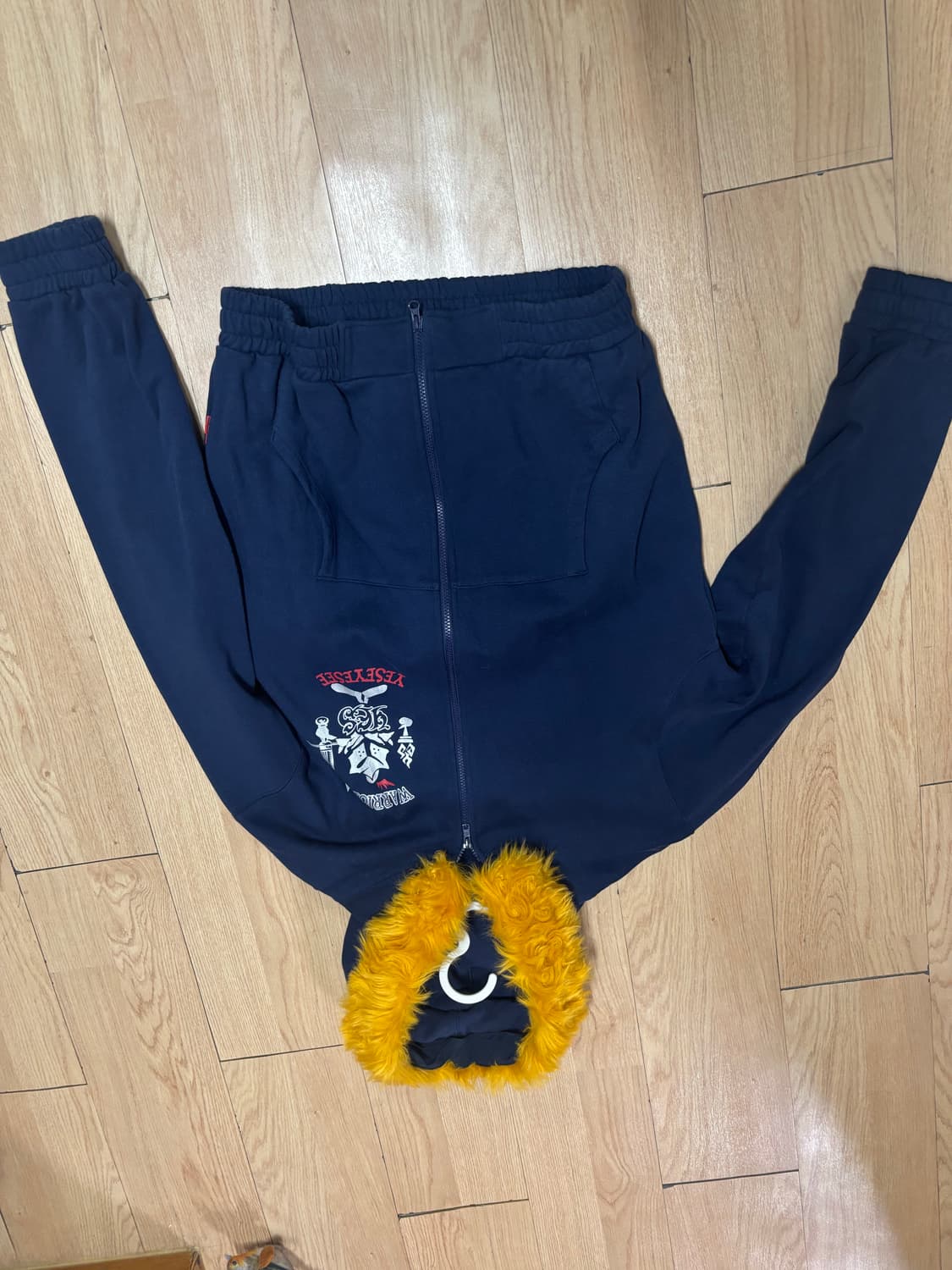 예스아이씨 네이비 퍼 후드집업 상품이미지1