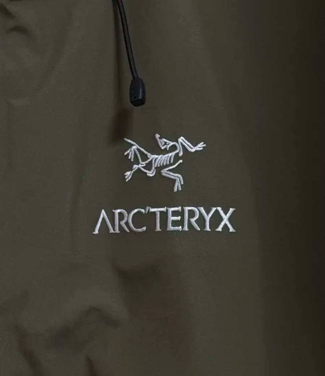 아크테릭스 베타 LT M 사이즈 타츠  크림가 130넘어가는데  상태 깔 상품이미지4