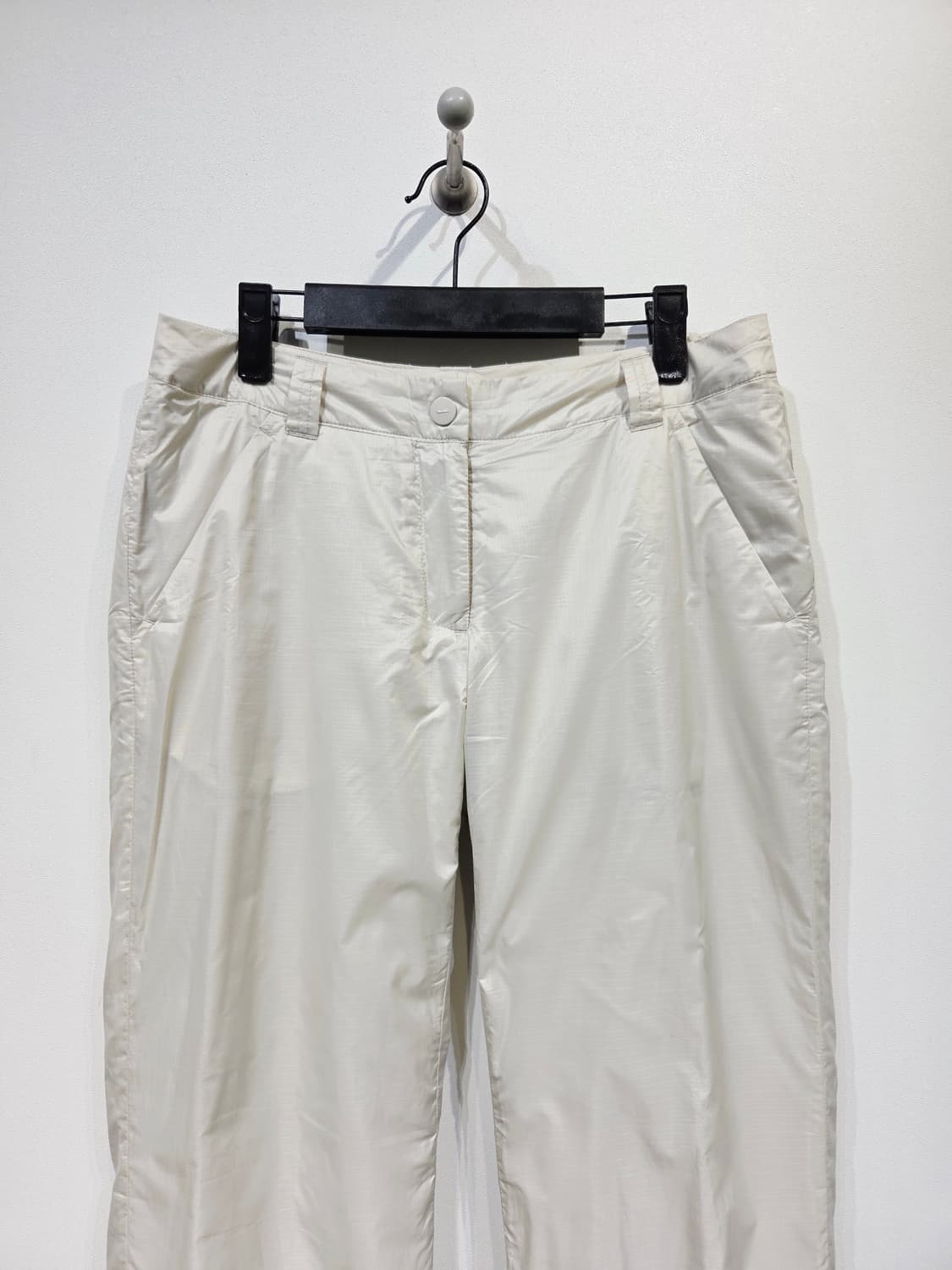 나이키 우먼스 후면 로고 패딩 팬츠 상품이미지3