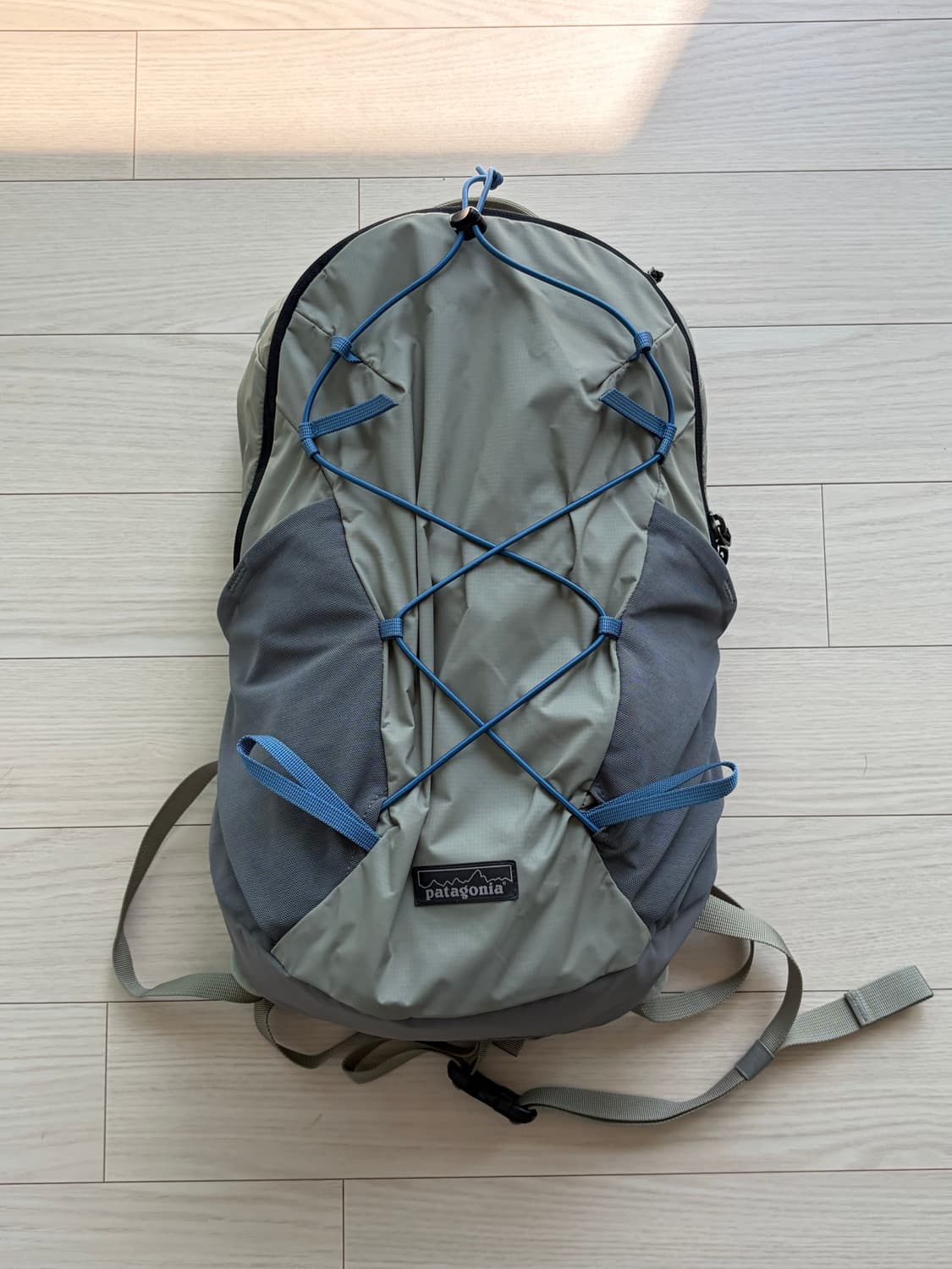 patagonia 파타고니아 트레비아 백팩 14L (리버락그린 컬러) 상품이미지2