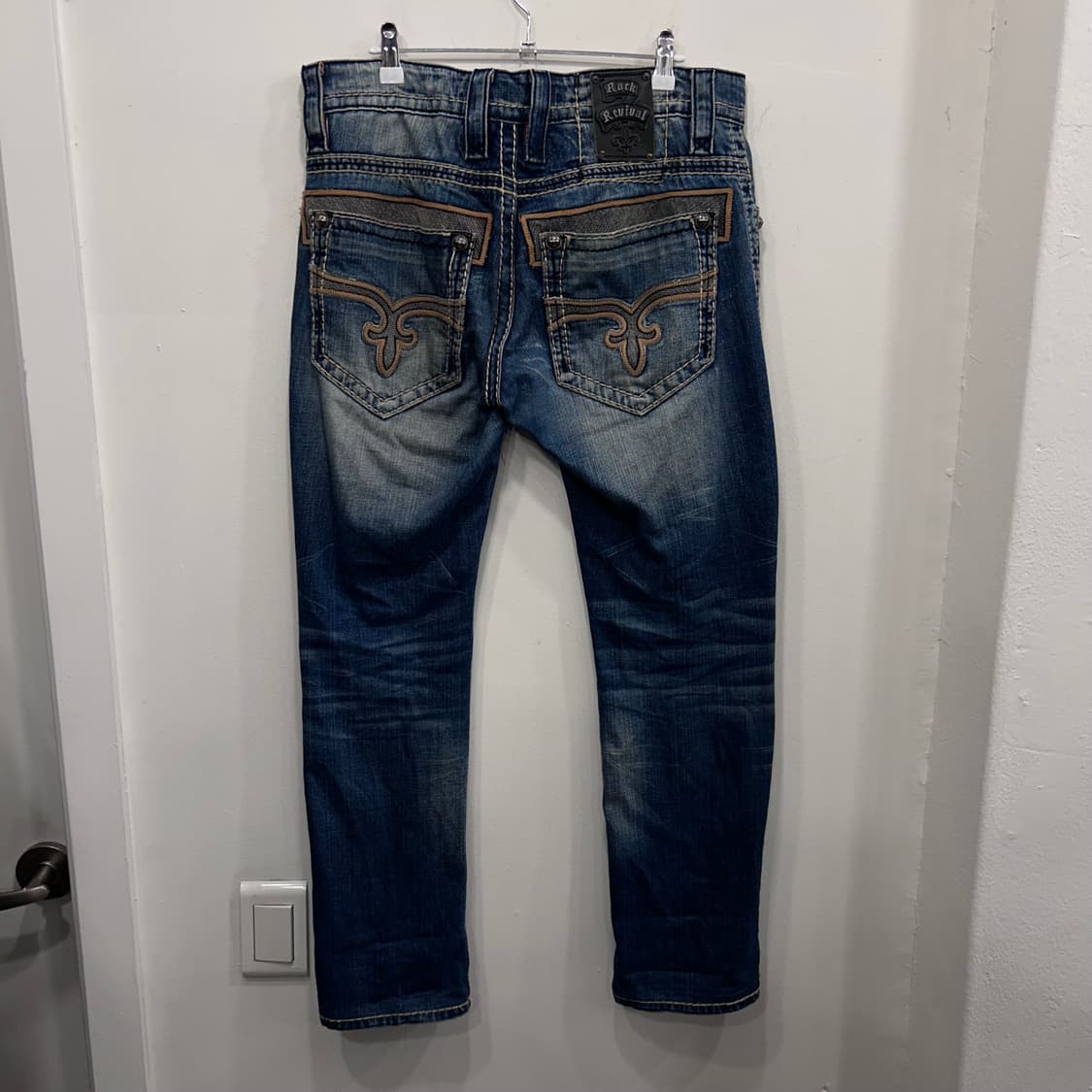 락 리바이벌 슬림핏 워싱 스티치 데님팬츠 상품이미지5