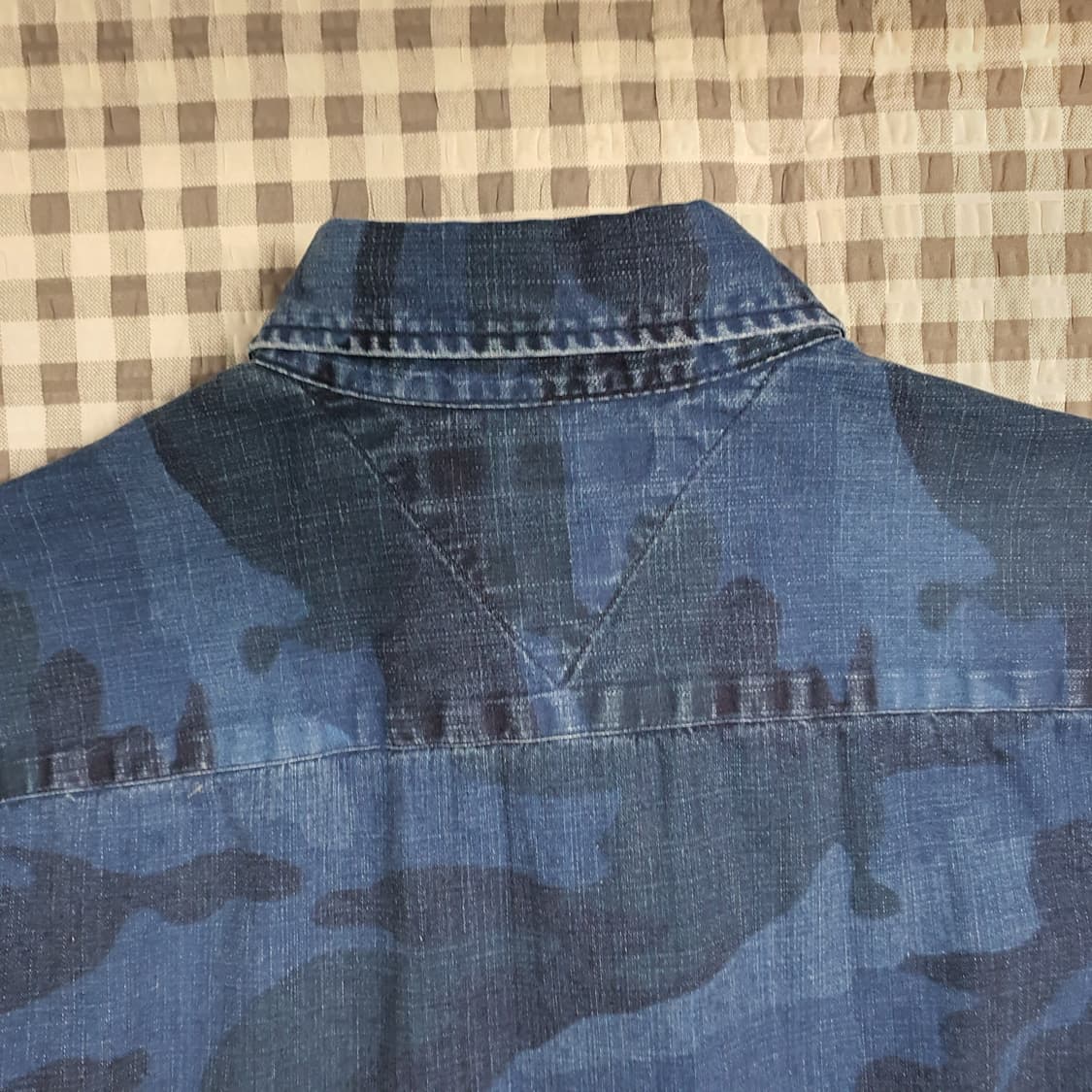 타미힐피거 카모 데님 청셔츠 남자95 상품이미지5