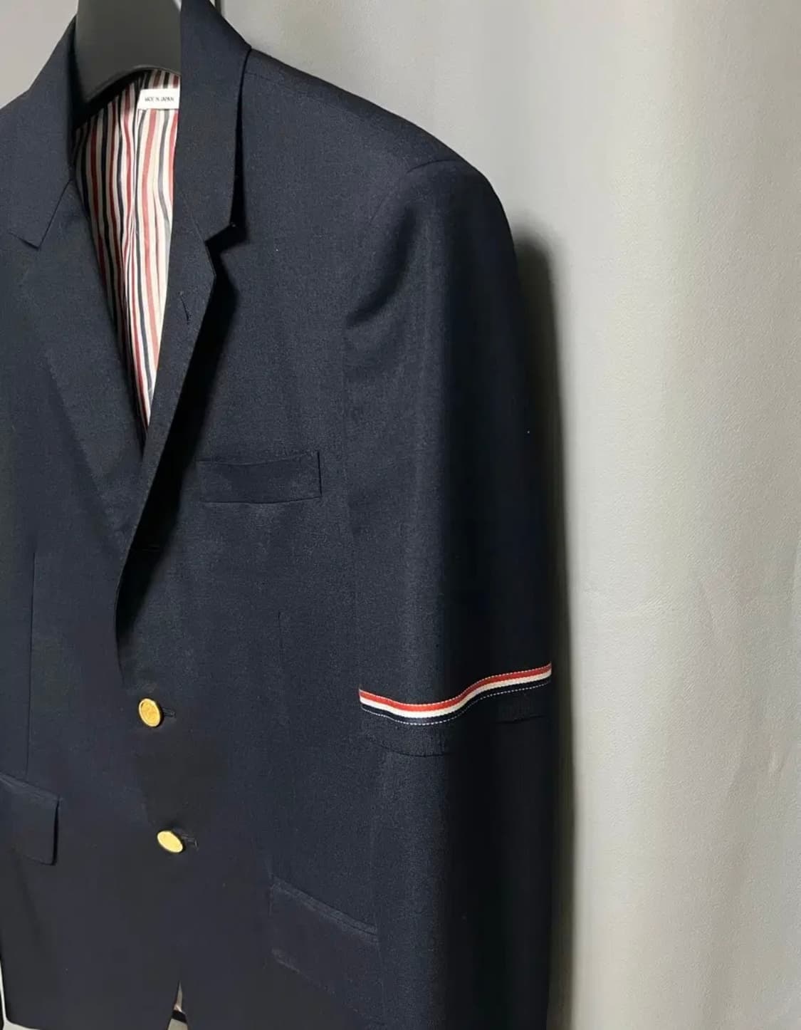 톰브라운 암밴드 블레이저(사이즈5) 상품이미지2