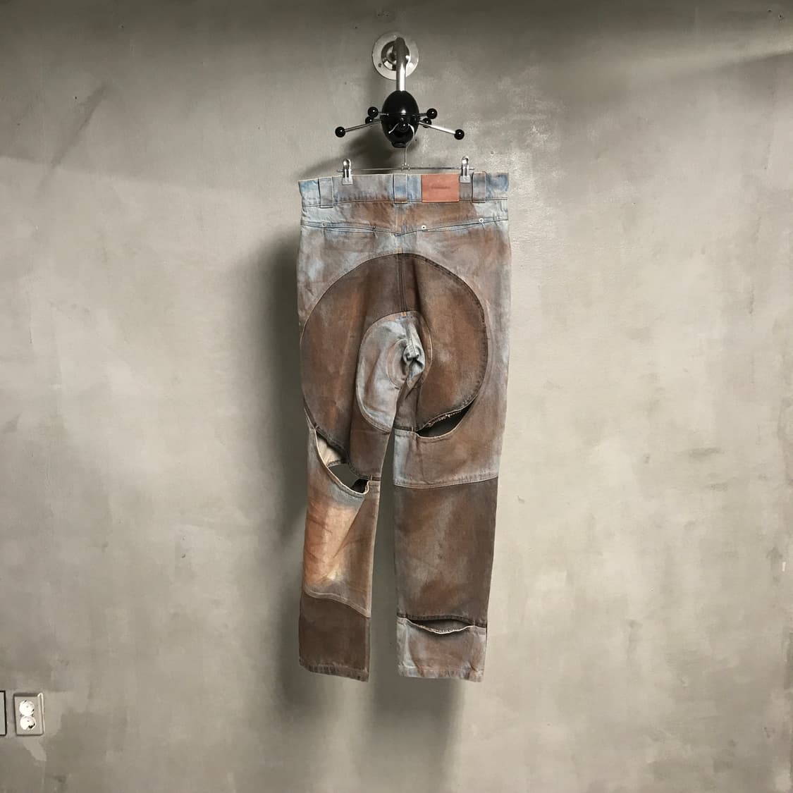 바라간 스파이럴 컷아웃 데님 팬츠 32 상품이미지7