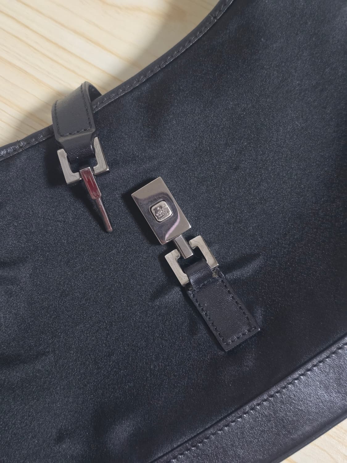 구찌 나일론 빈티지 재키백 블랙  상품이미지8