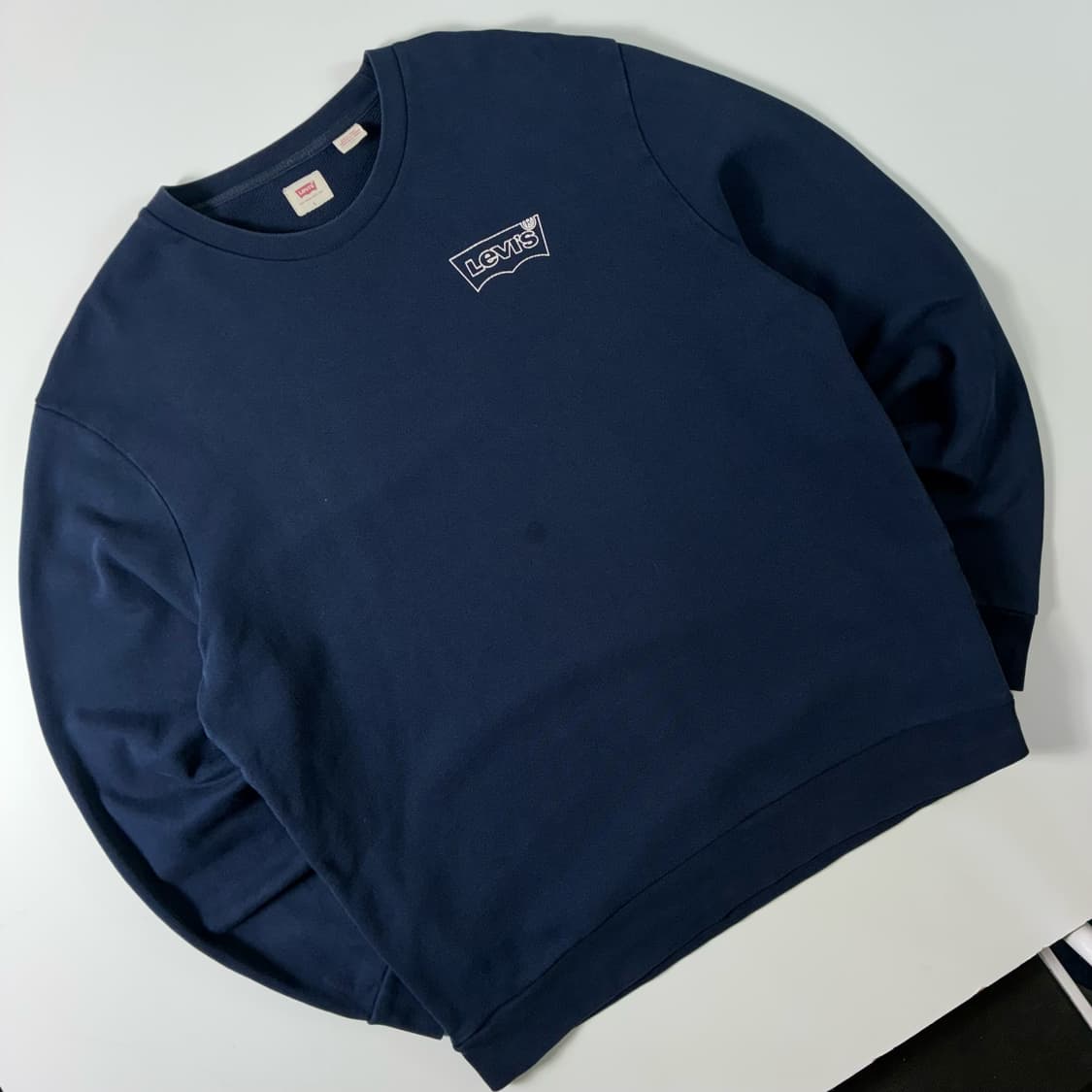 Levi's  리바이스 레드탭 스몰로고 네이비 맨투맨   상품이미지1