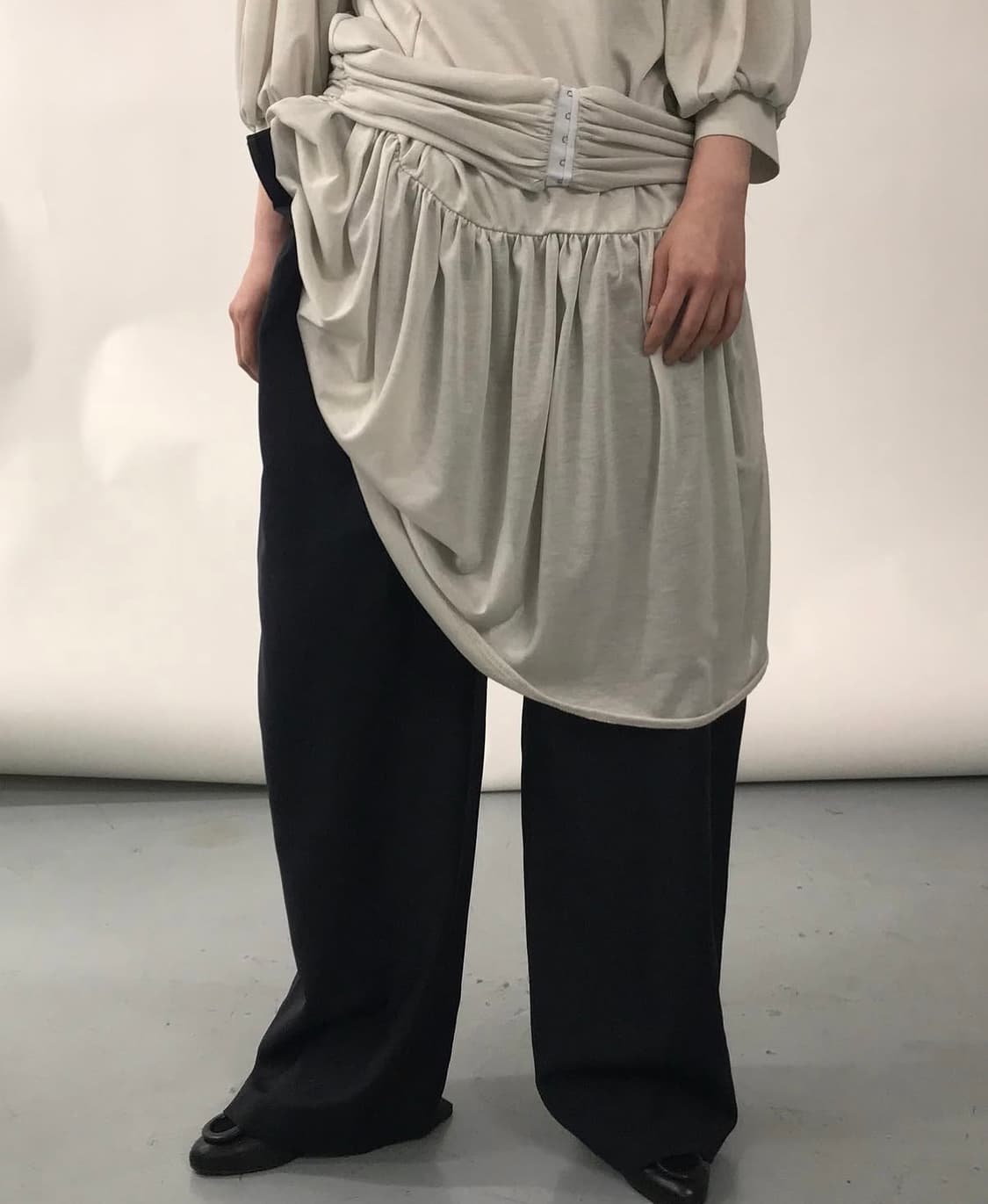 애옹쓰 아르누보 드레스 (세이지그린) 상품이미지1