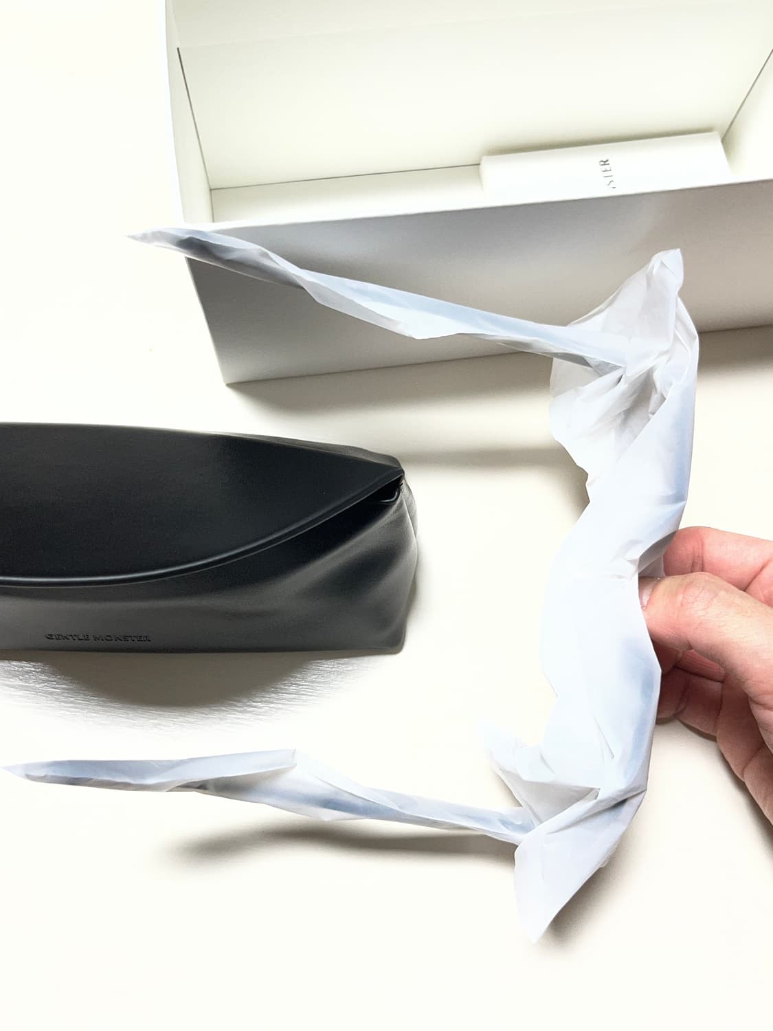 (새상품) 젠틀몬스터 릴리트 01 BR 블랙 브라운 상품이미지5