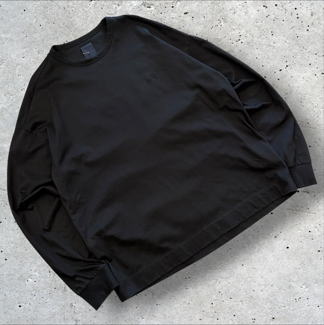 [L] 23ss 준지 무브먼트 블랙 롱슬리브 긴팔 티셔츠 D554 상품이미지2