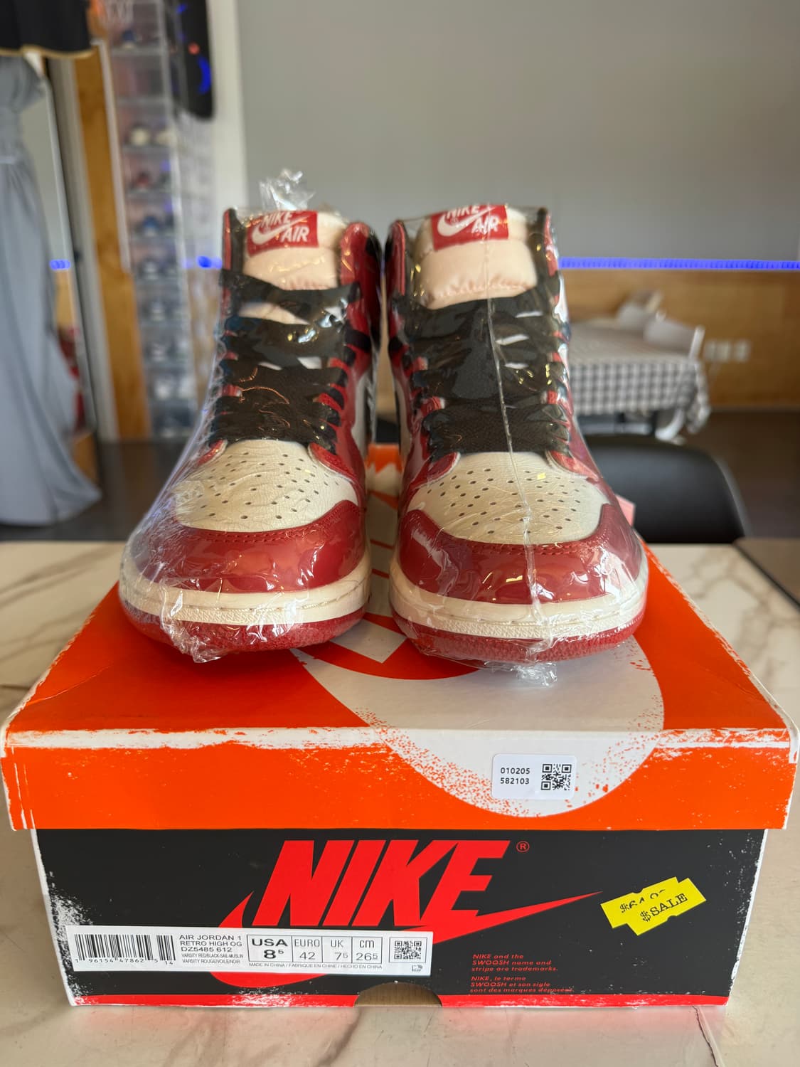 조던1 레트로 하이 OG 시카고 로스트 앤 파운드(2022) 265 팝니 상품이미지2