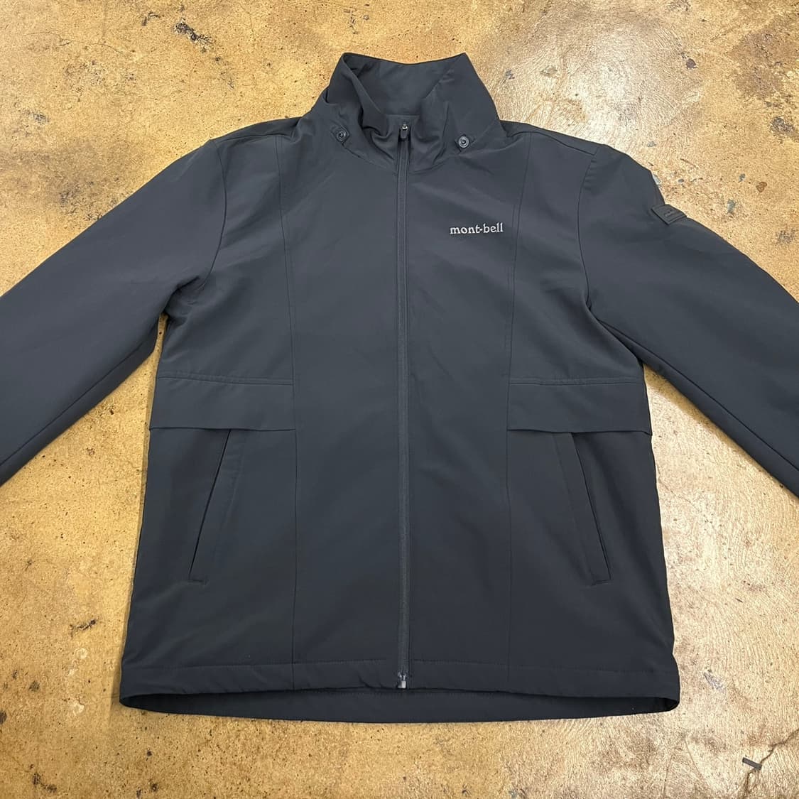 [정품/95] 몽벨 블랙 바람막이 자켓 b8 상품이미지3