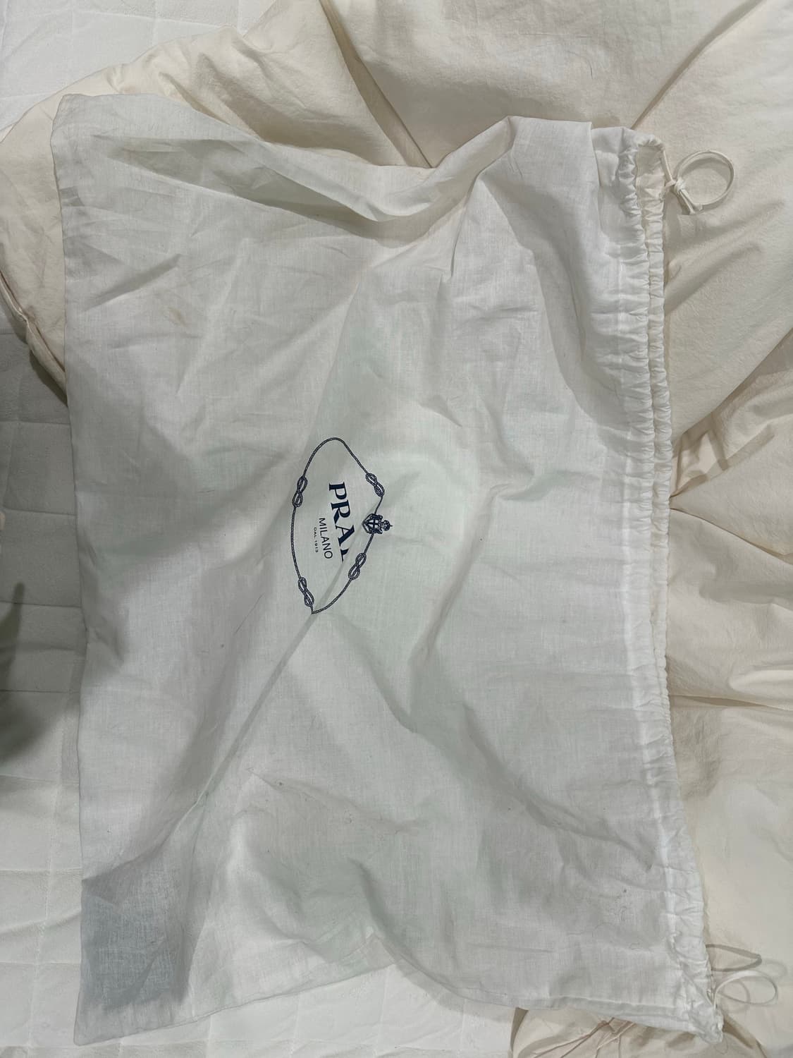 프라다 블루 도트백 상품이미지4