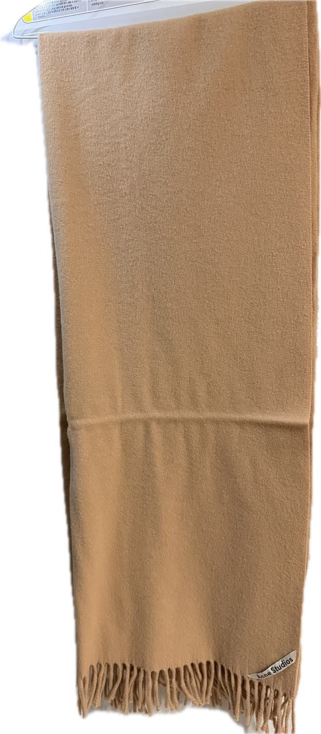 아크네스튜디오 목도리 상품이미지1