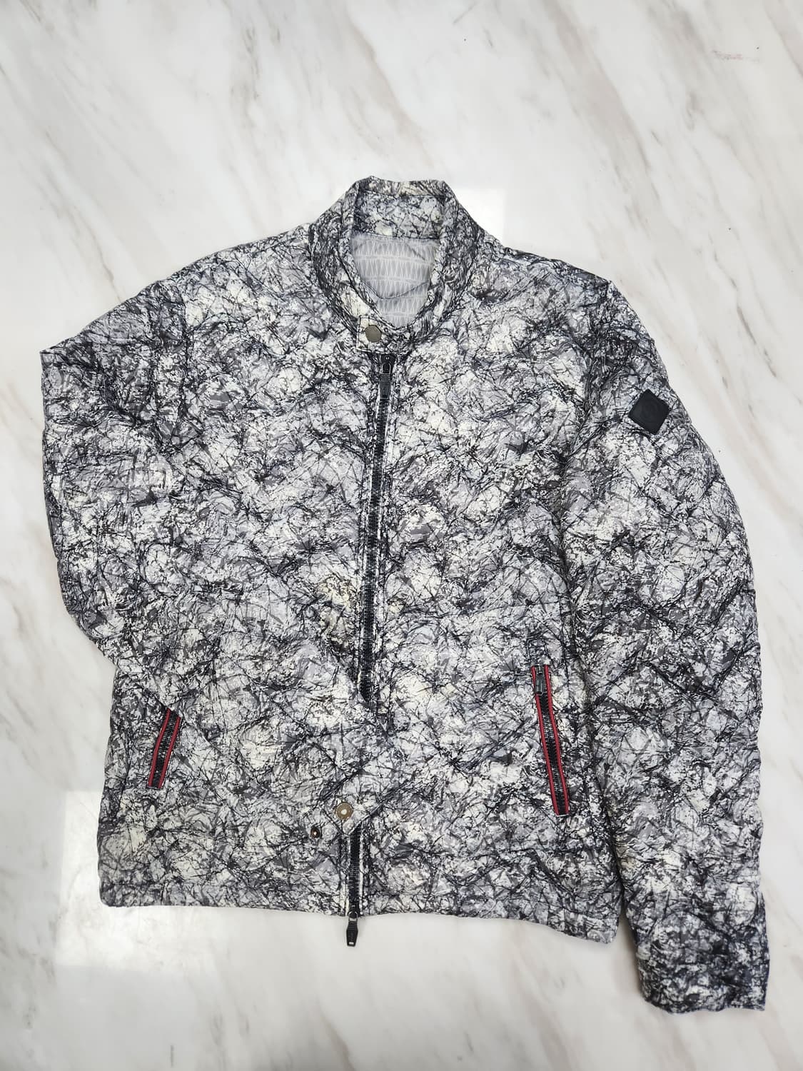 [파격가] 몽클레어 남성 여성공용 경량 패딩 1 사이즈 (실측 참고) 상품이미지1