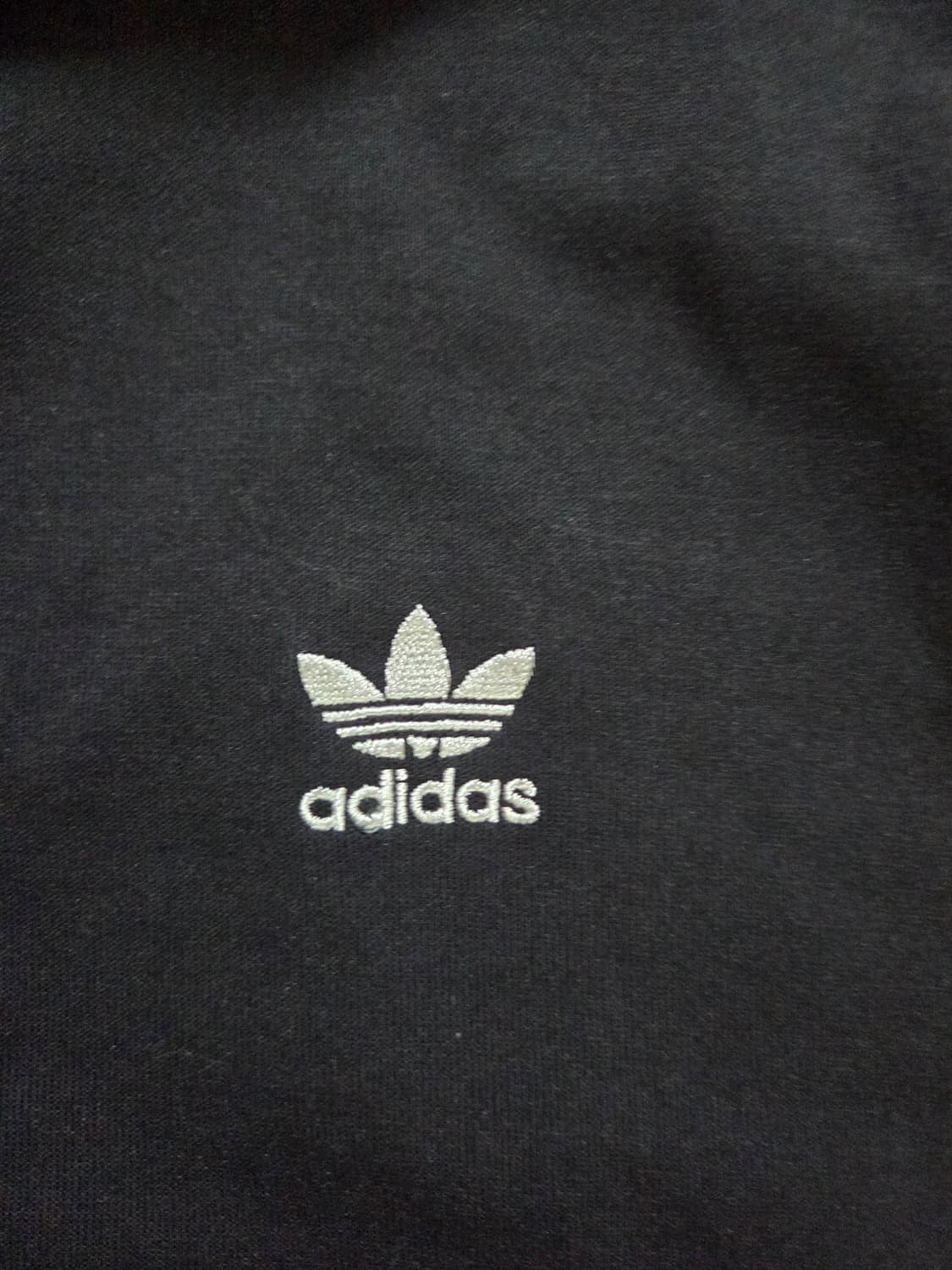 제니착용품 아디다스 우먼스 하프집업 상품이미지3