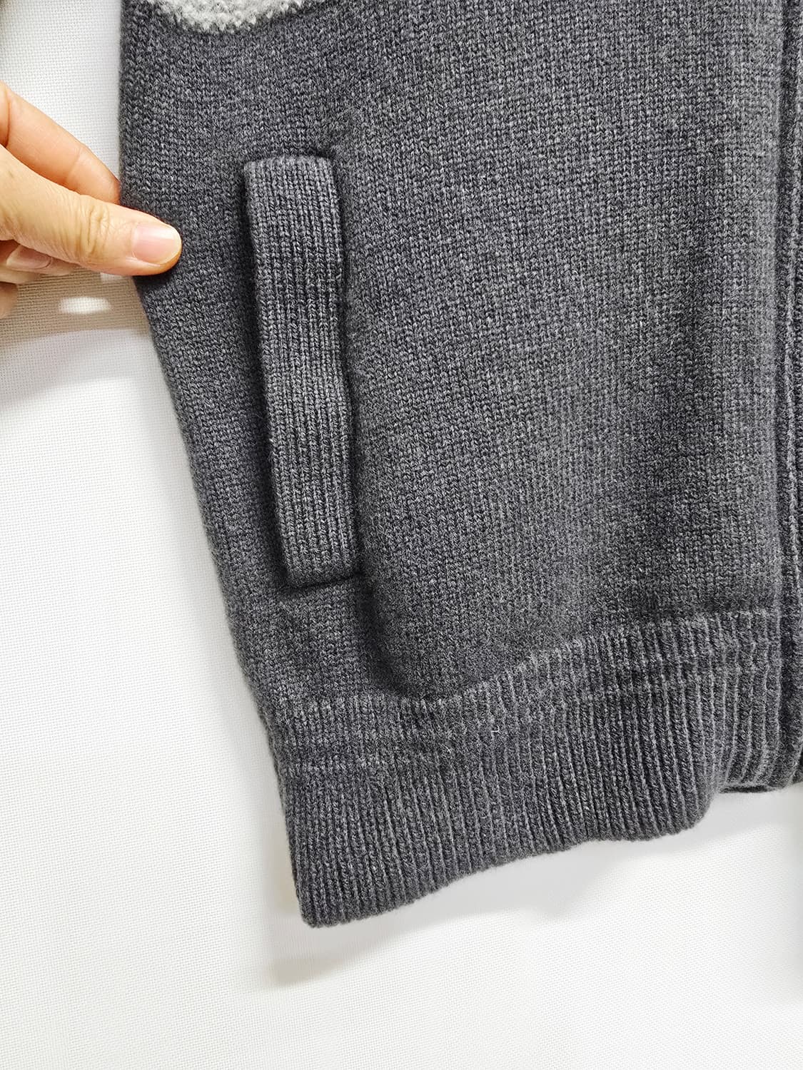 헤지스 컬러블록 니트 집업 가디건100 상품이미지3