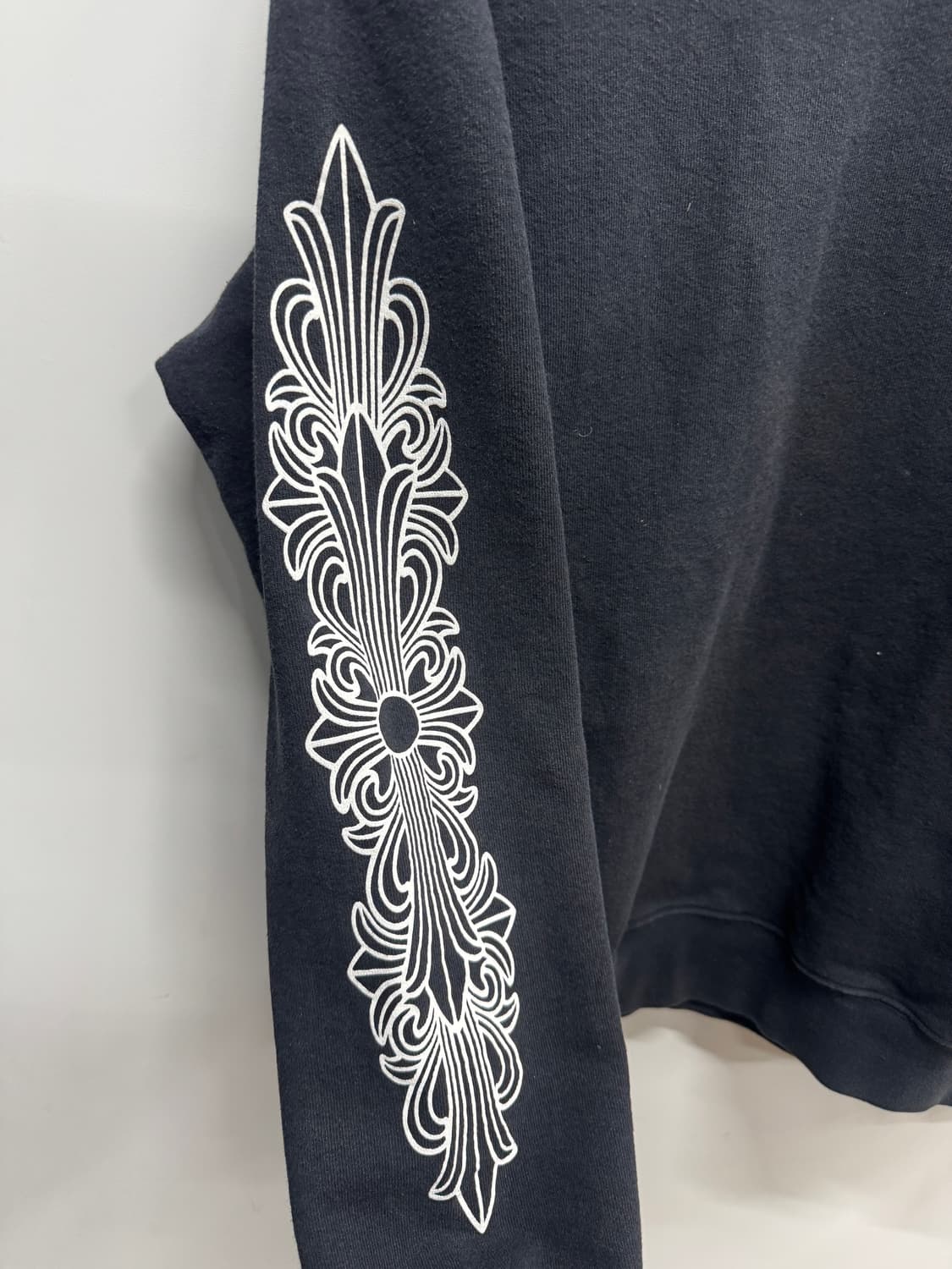 크롬하츠 매티보이 플로랄 맨투맨 상품이미지3