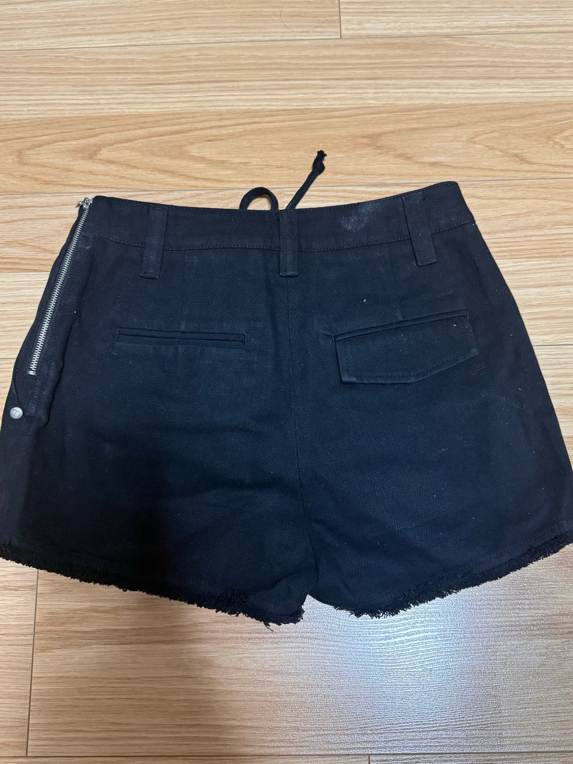 더오픈프로덕트 래이스업 반바지 블랙 상품이미지4