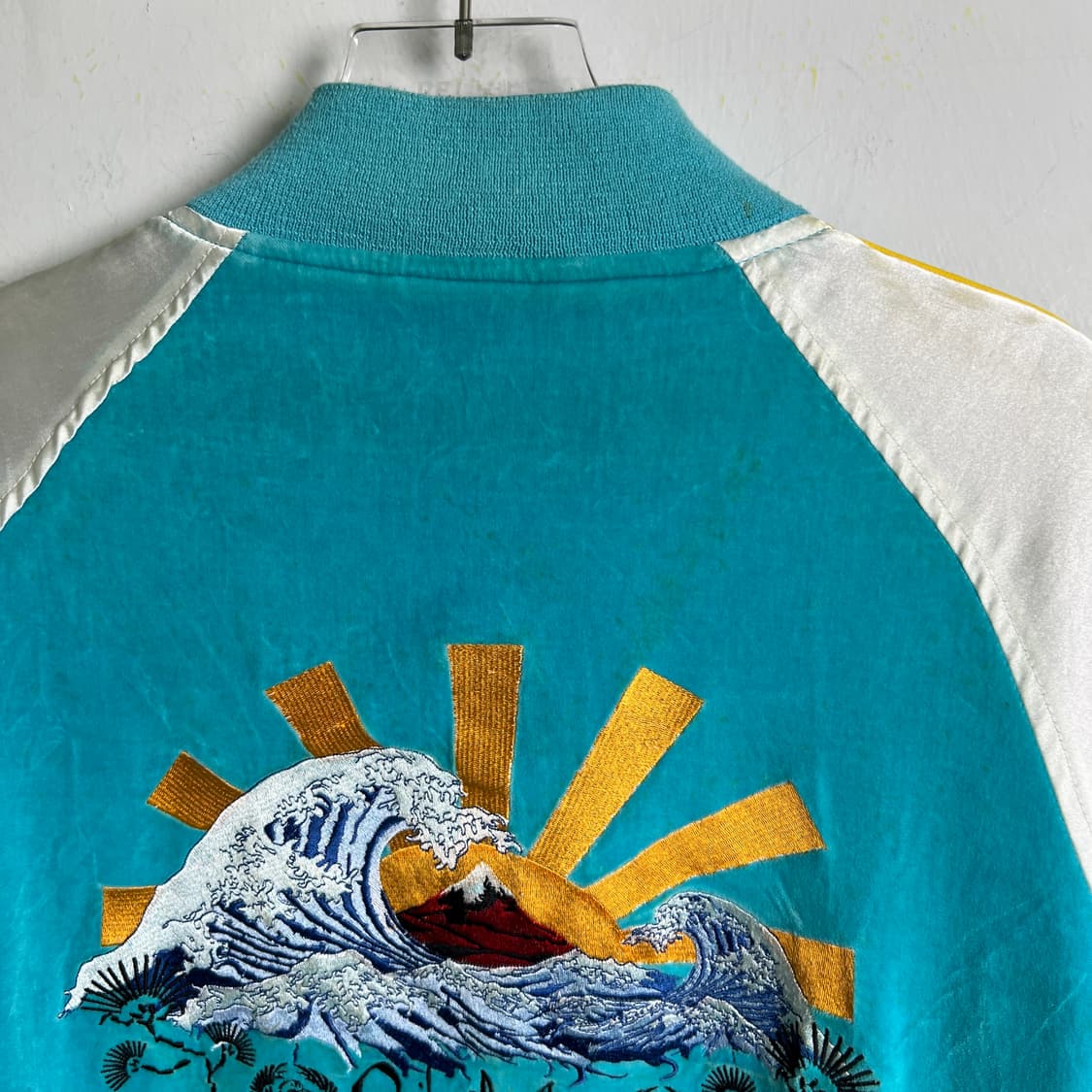 Quik Silver 퀵실버 벨벳 스카쟌 자켓 M 상품이미지10