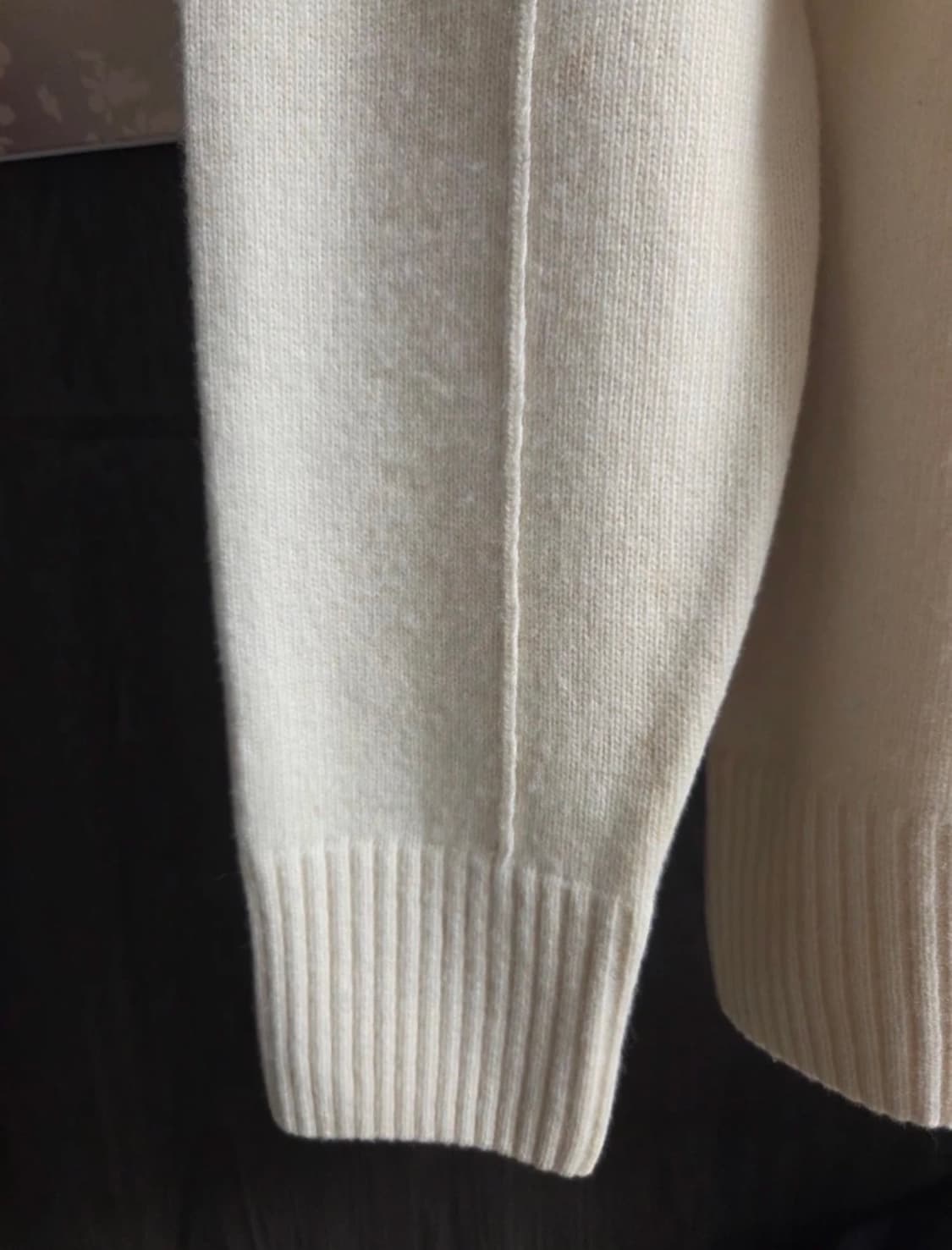 C.P. Company 아이보리 터틀넥 니트 52,105사이즈 상품이미지4